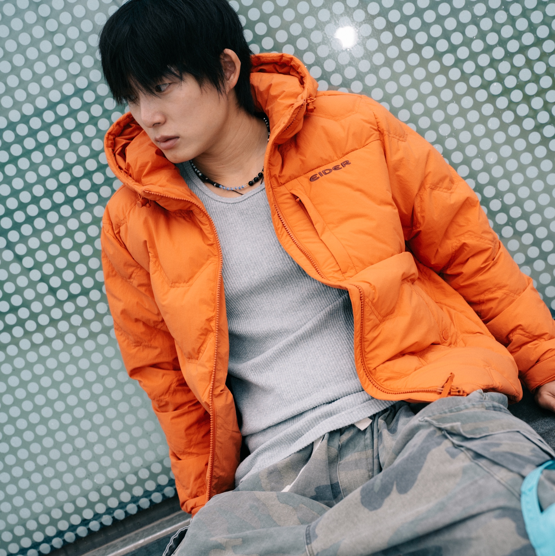 Eider Thermolock Tube Slim Down Jacket Oatmeal Grey 착용 스타일 - 2