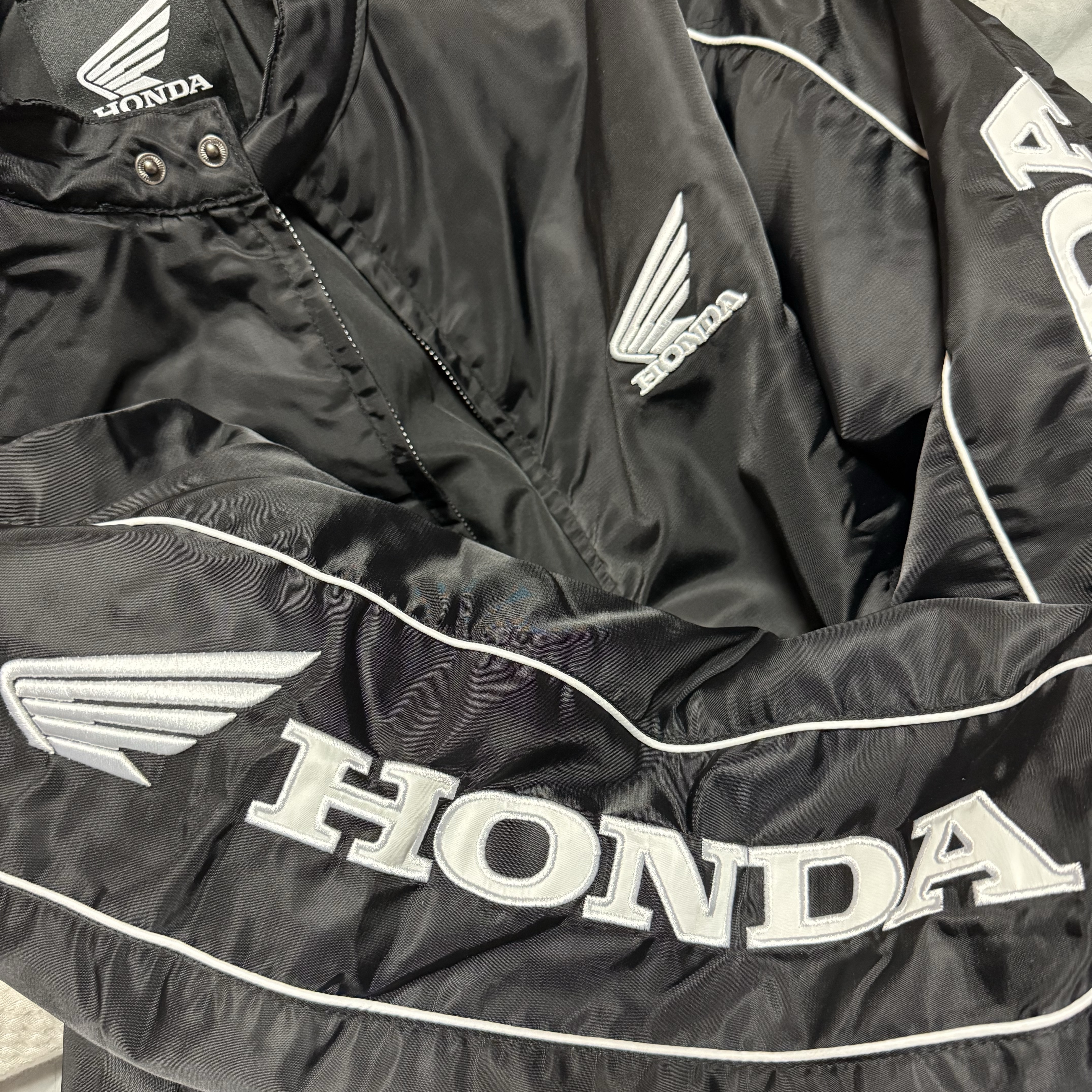 Honda Racing Blouson Black 착용 스타일