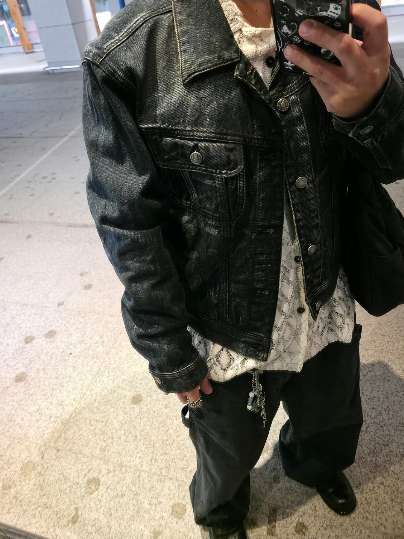 Yase Mud Horsehide Derby Black, Polyteru 1011 Patched Hammer Pants 1.2v Dark Charcoal Navy - 24SS 착용 스타일 - 7