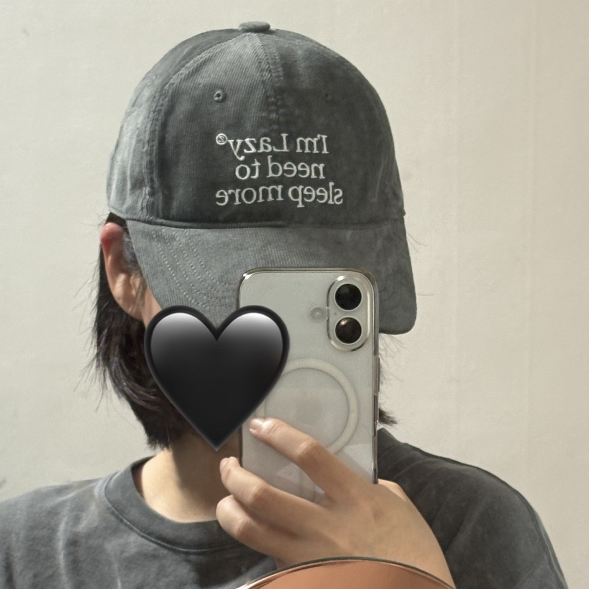 LAZYZ Sleep More Corduroy Ball Cap - Dusty Gray 착용 스타일