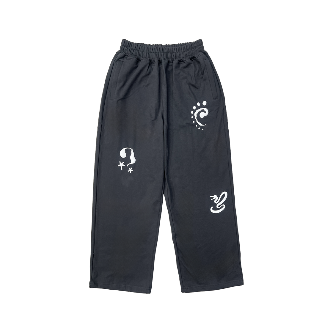 쎄르페 심볼 엠보 스웻 팬츠 차콜(SSERPE Symbol Embossed Sweat Pants Charcoal)
