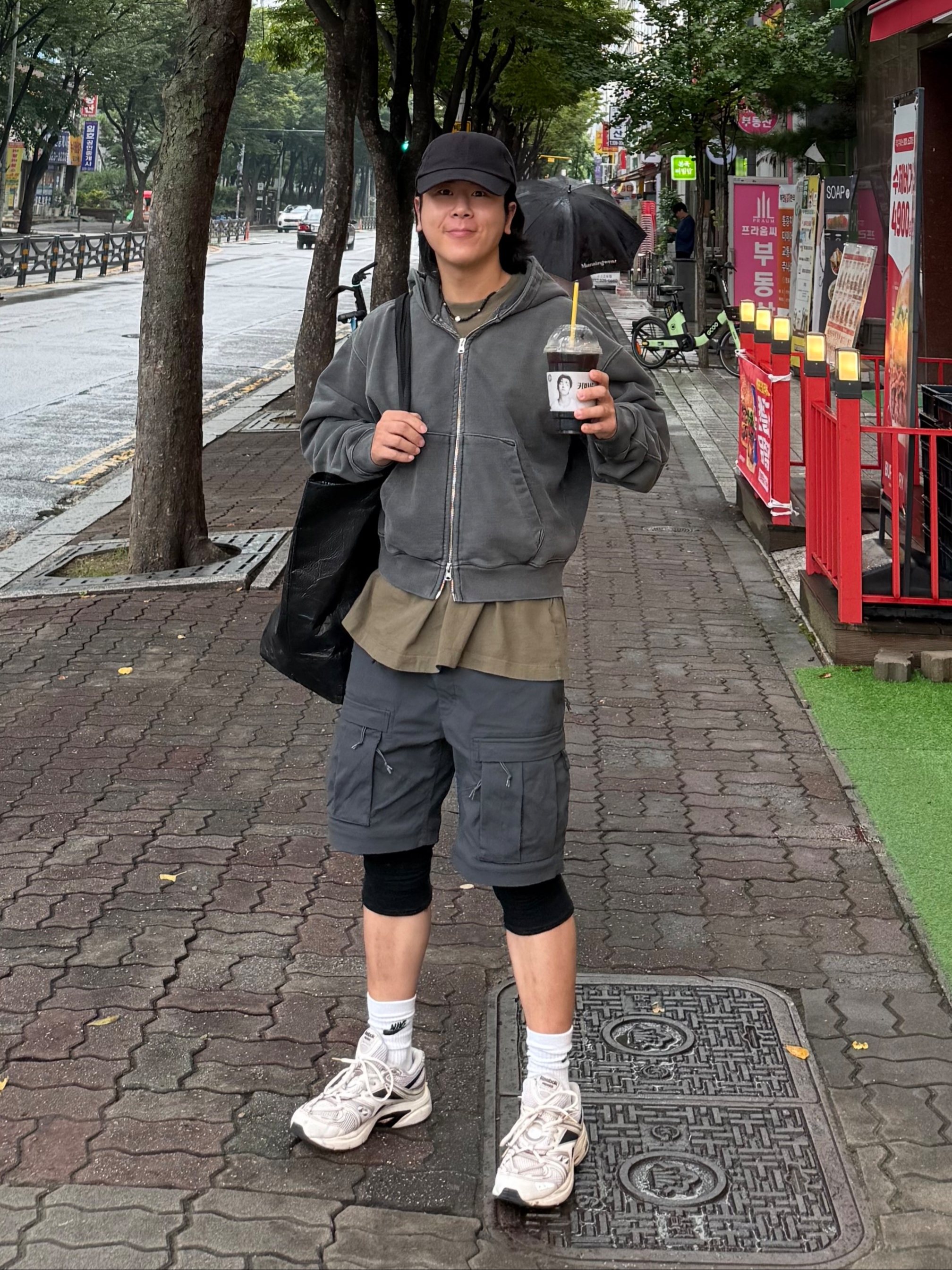 Nike ACG Smith Summit Cargo Pants Dark Smoke Grey - US/EU, Nike ACG Smith Summit Cargo Pants Dark Smoke Grey - Asia 착용 스타일 - 3