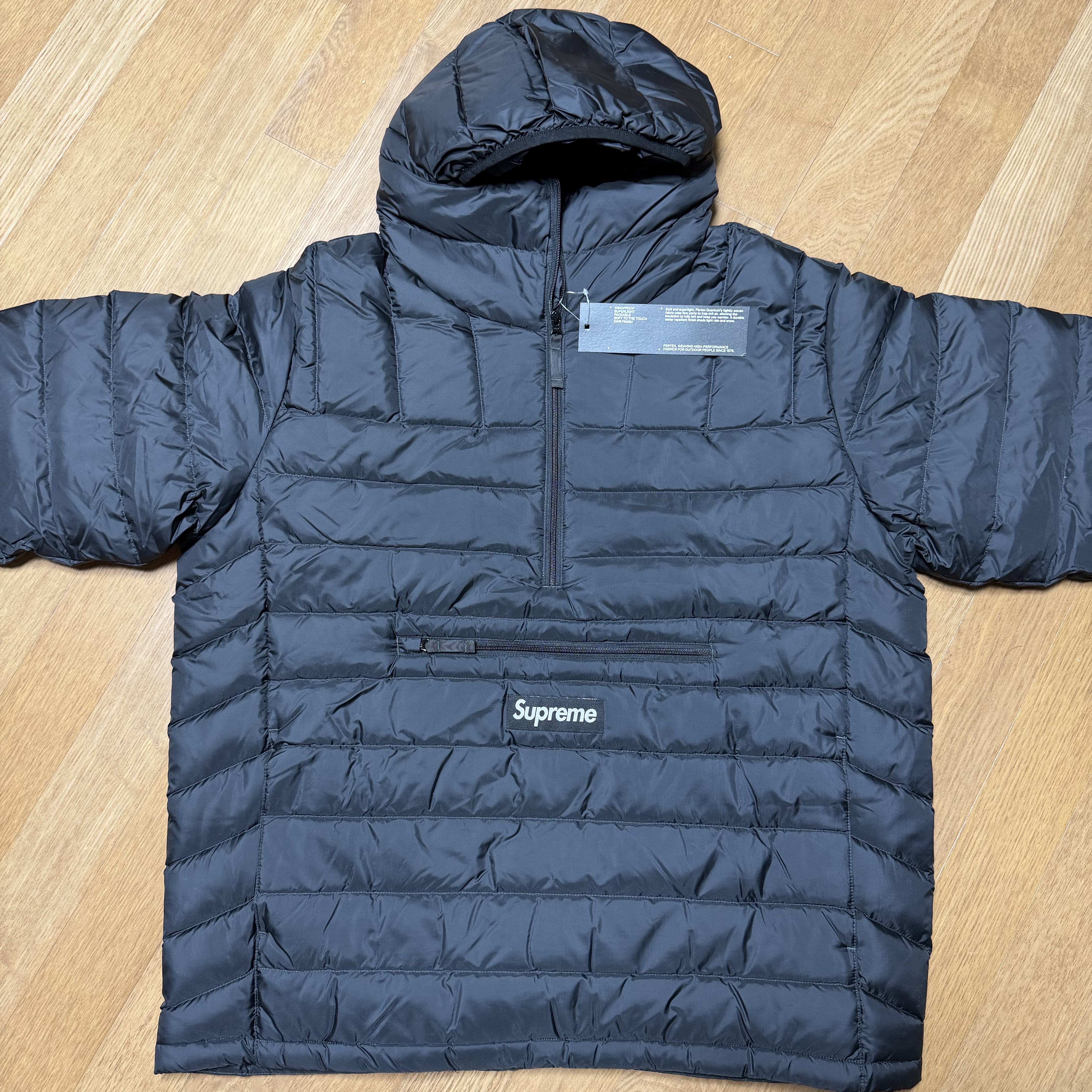 Supreme Micro Down Half Zip Hooded Pullover Black - 25FW 착용 스타일 - 4