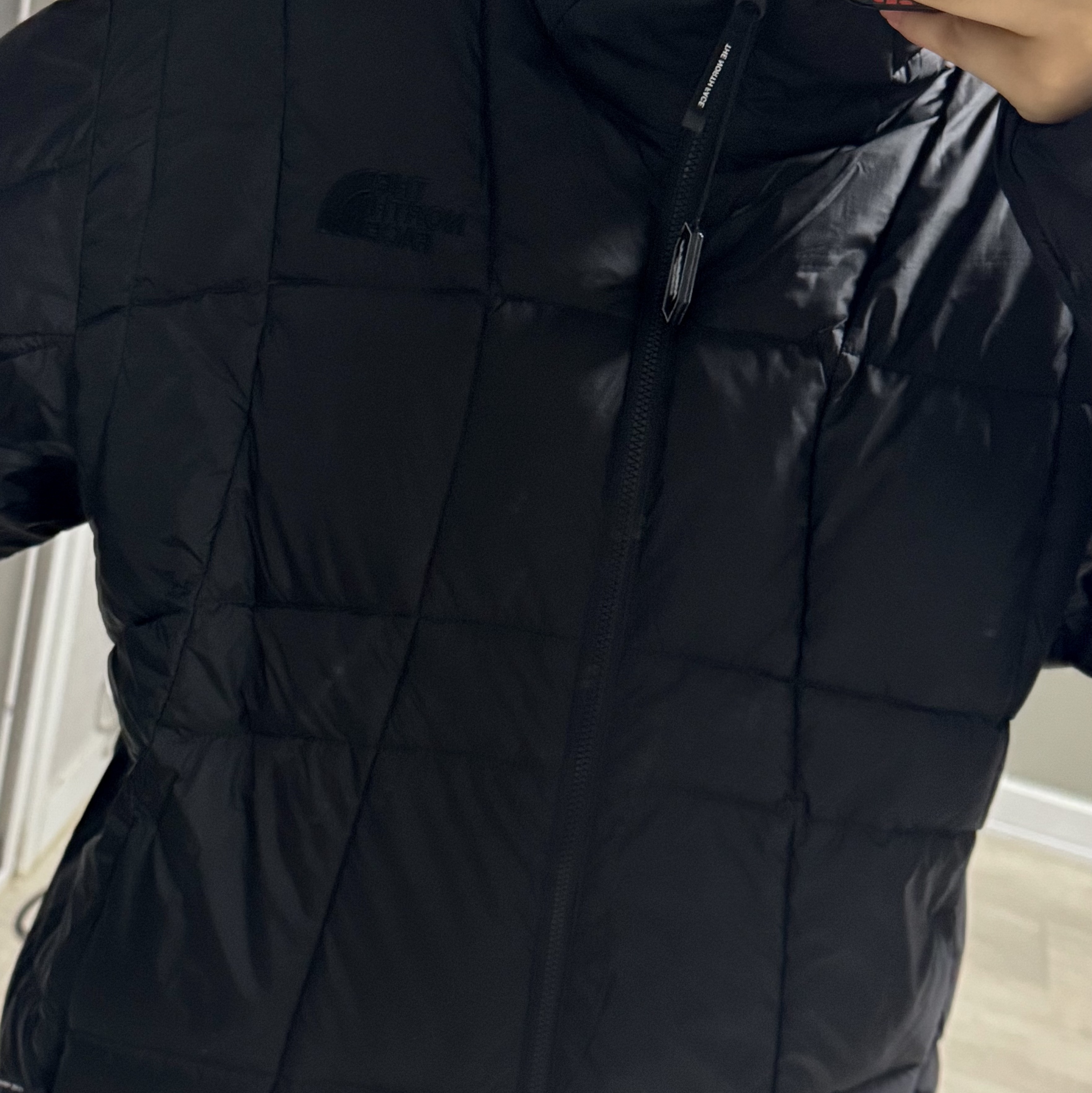The North Face Wave LT On Jacket Black -25FW 착용 스타일 - 4
