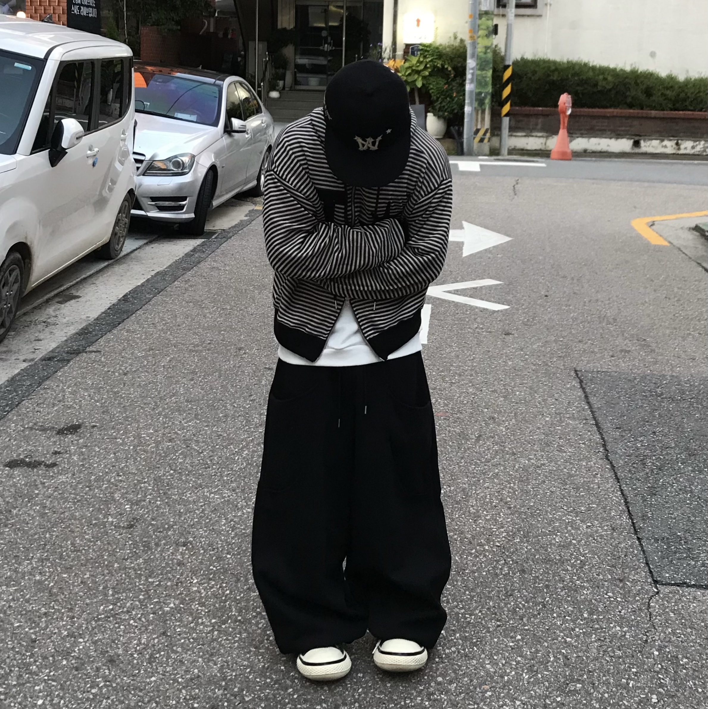 Aoiro 6-Panel Bone A/N Cap Black 착용 스타일 - 4