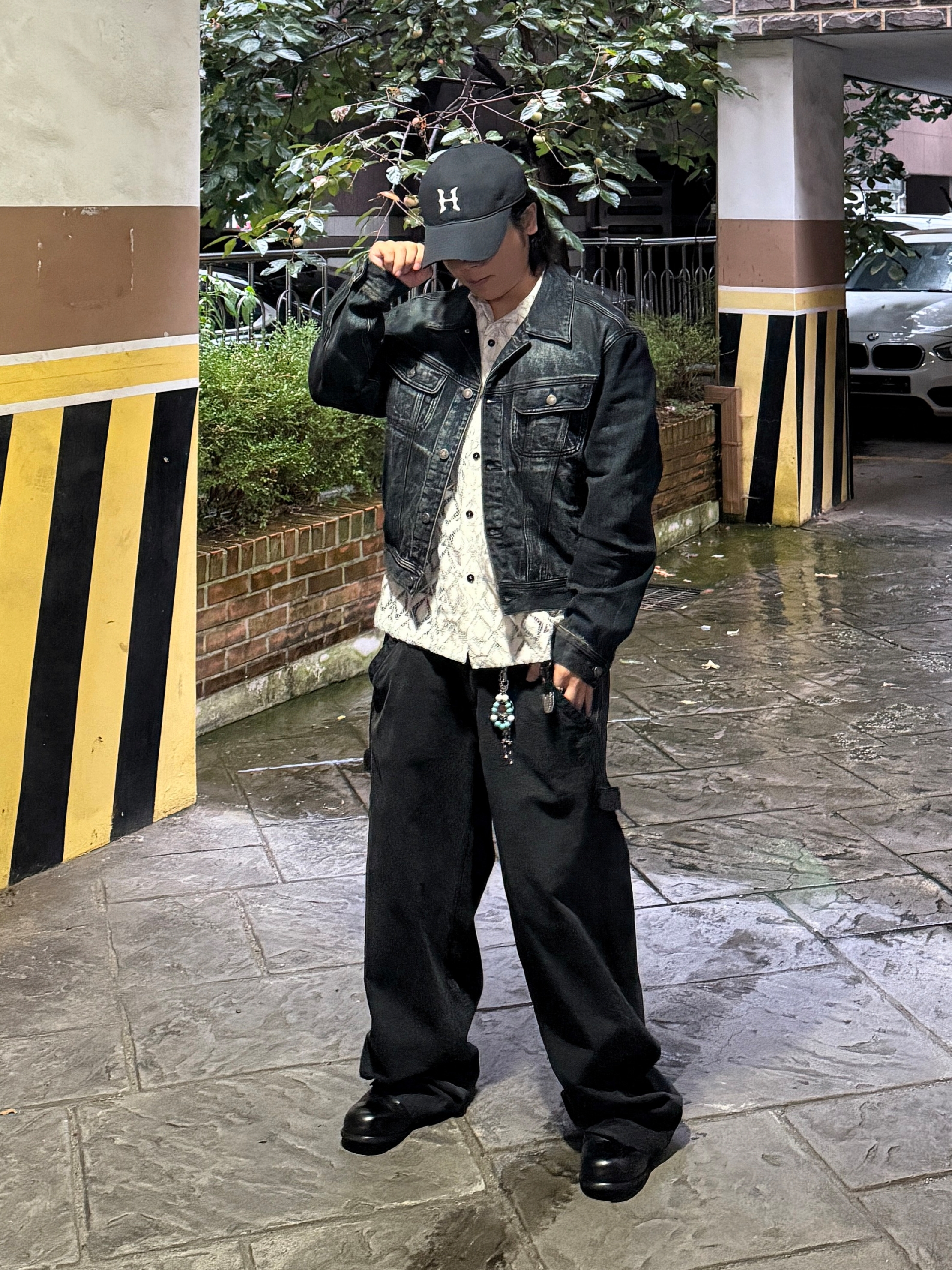 Yase Mud Horsehide Derby Black, Polyteru 1011 Patched Hammer Pants 1.2v Dark Charcoal Navy - 24SS 착용 스타일 - 3
