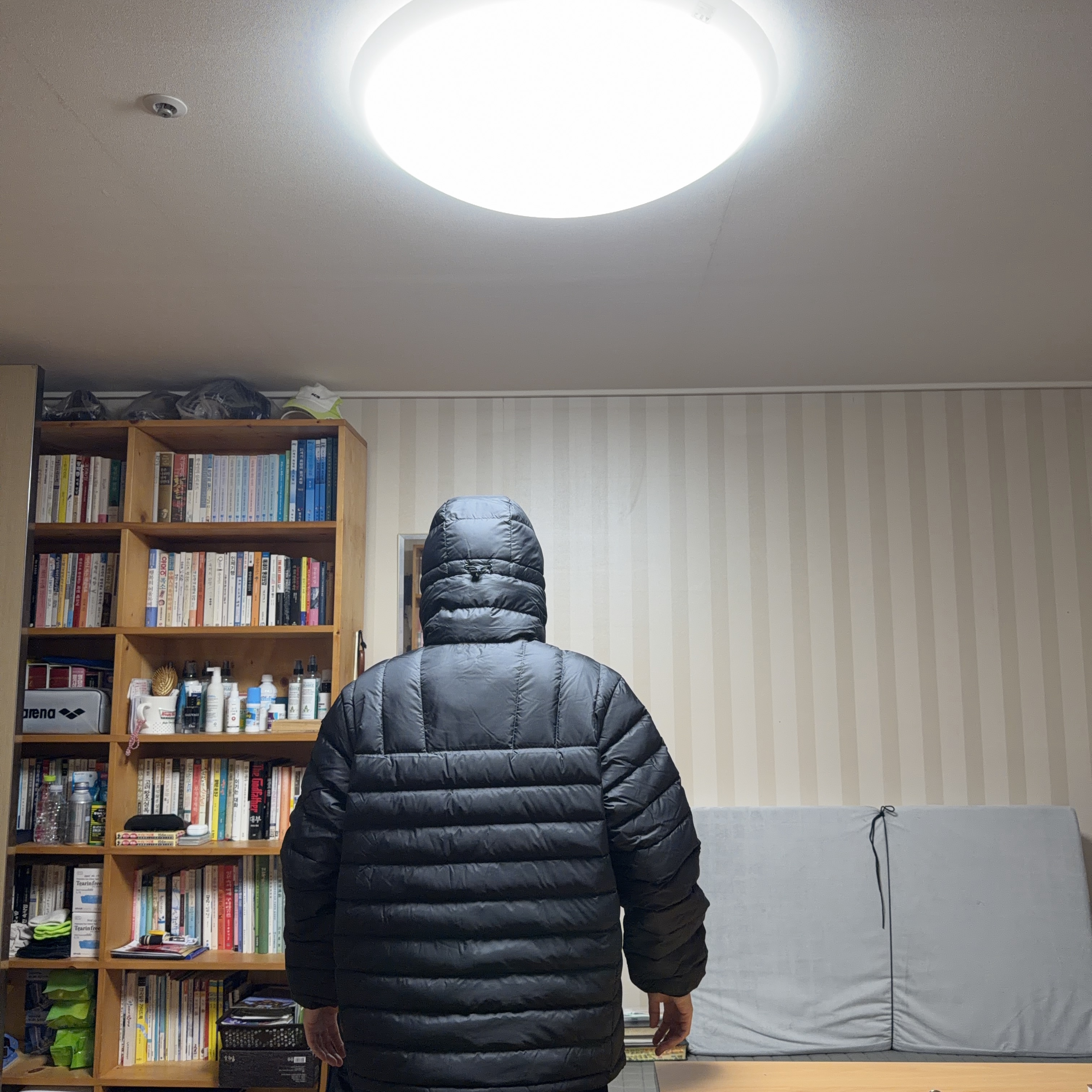 Supreme Micro Down Half Zip Hooded Pullover Black - 25FW 착용 스타일 - 9