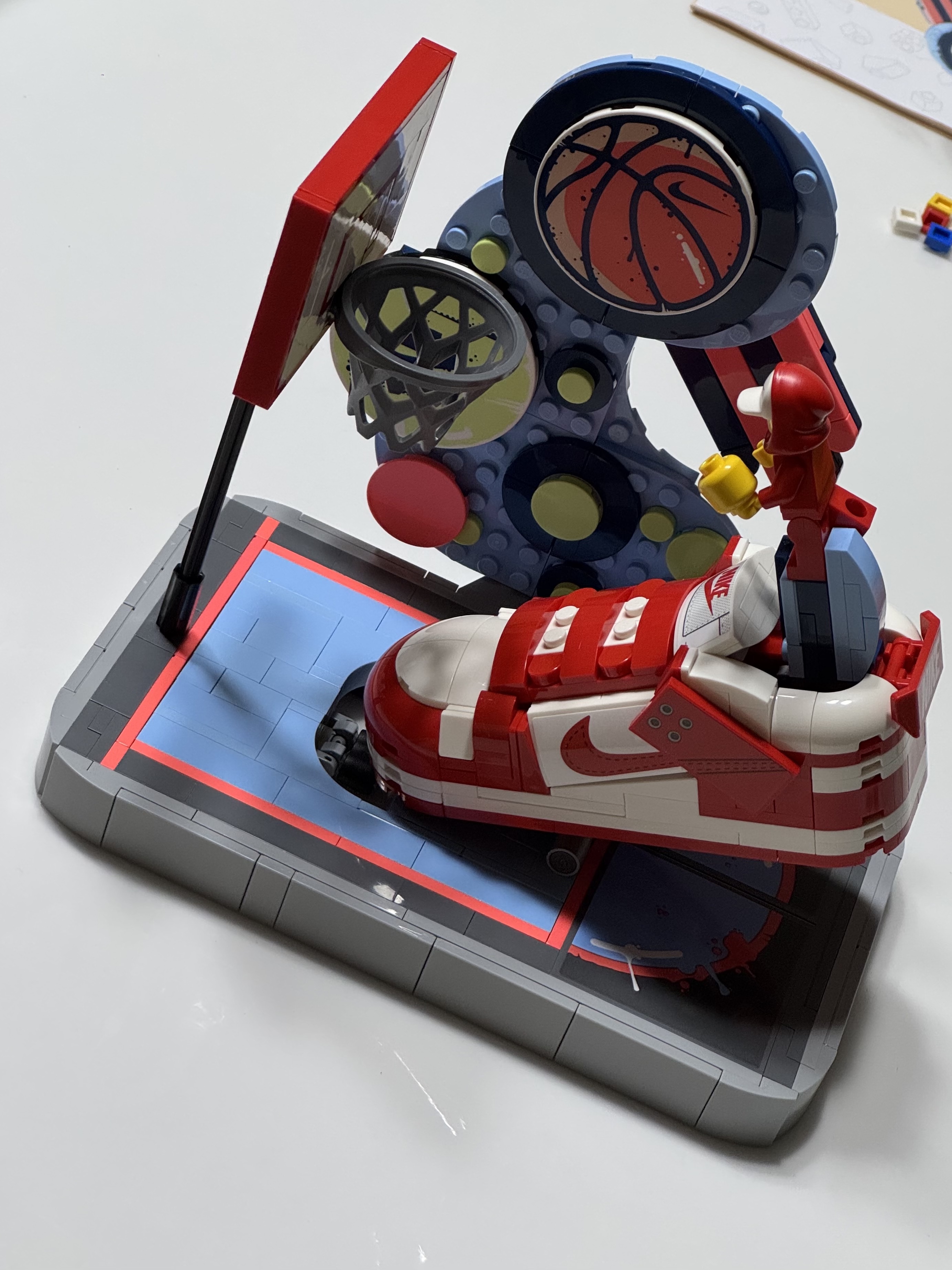 Lego x Nike Dunk Trickshot 착용 스타일