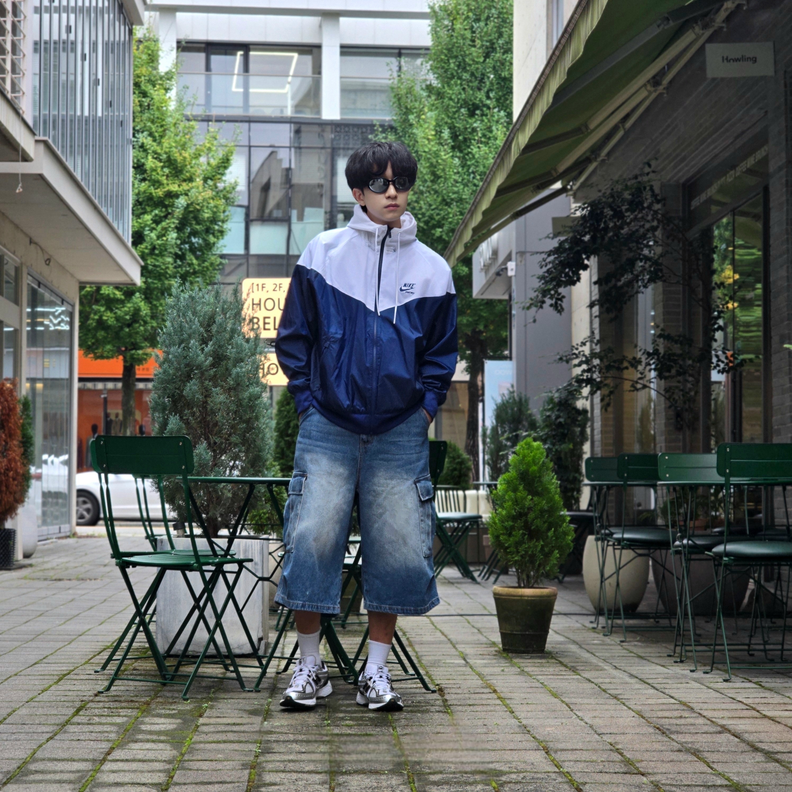 Nike Windrunner Woven Lined Jacket White Blue Void - Asia, New Balance 1906R White Gold 착용 스타일 - 6