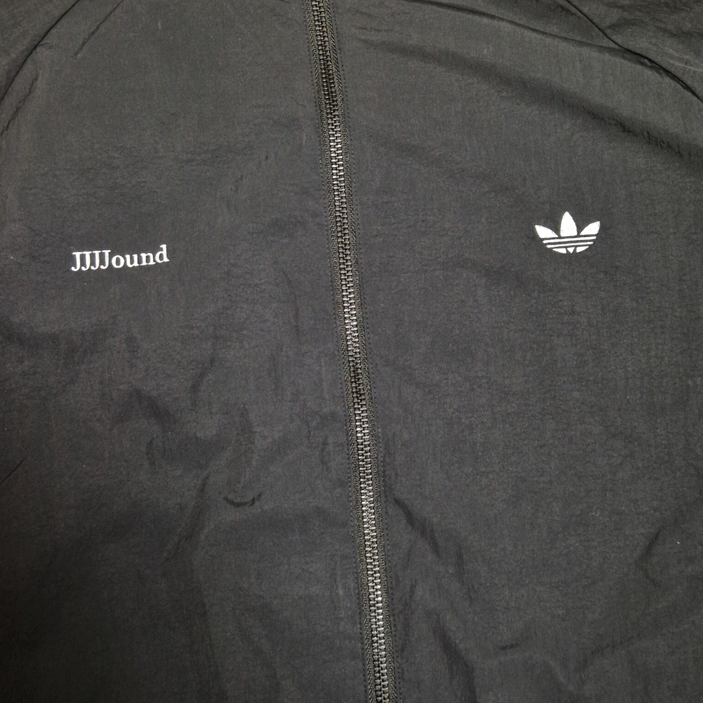 Adidas x JJJJound Nylon Track Top Black - US Sizing 착용 스타일 - 1