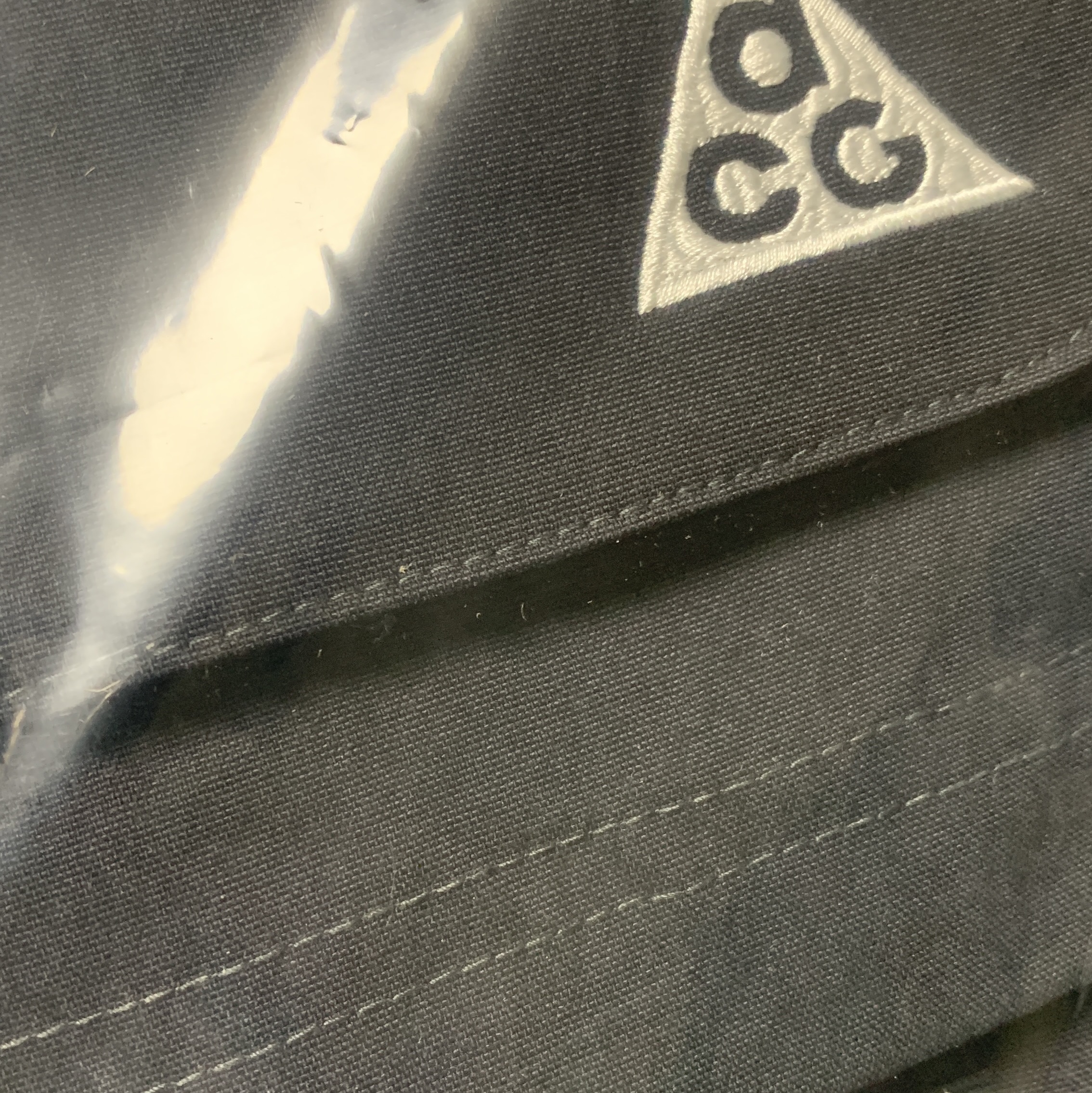 Nike ACG Smith Summit Zip Cargo Pants Black Anthracite - Asia 착용 스타일