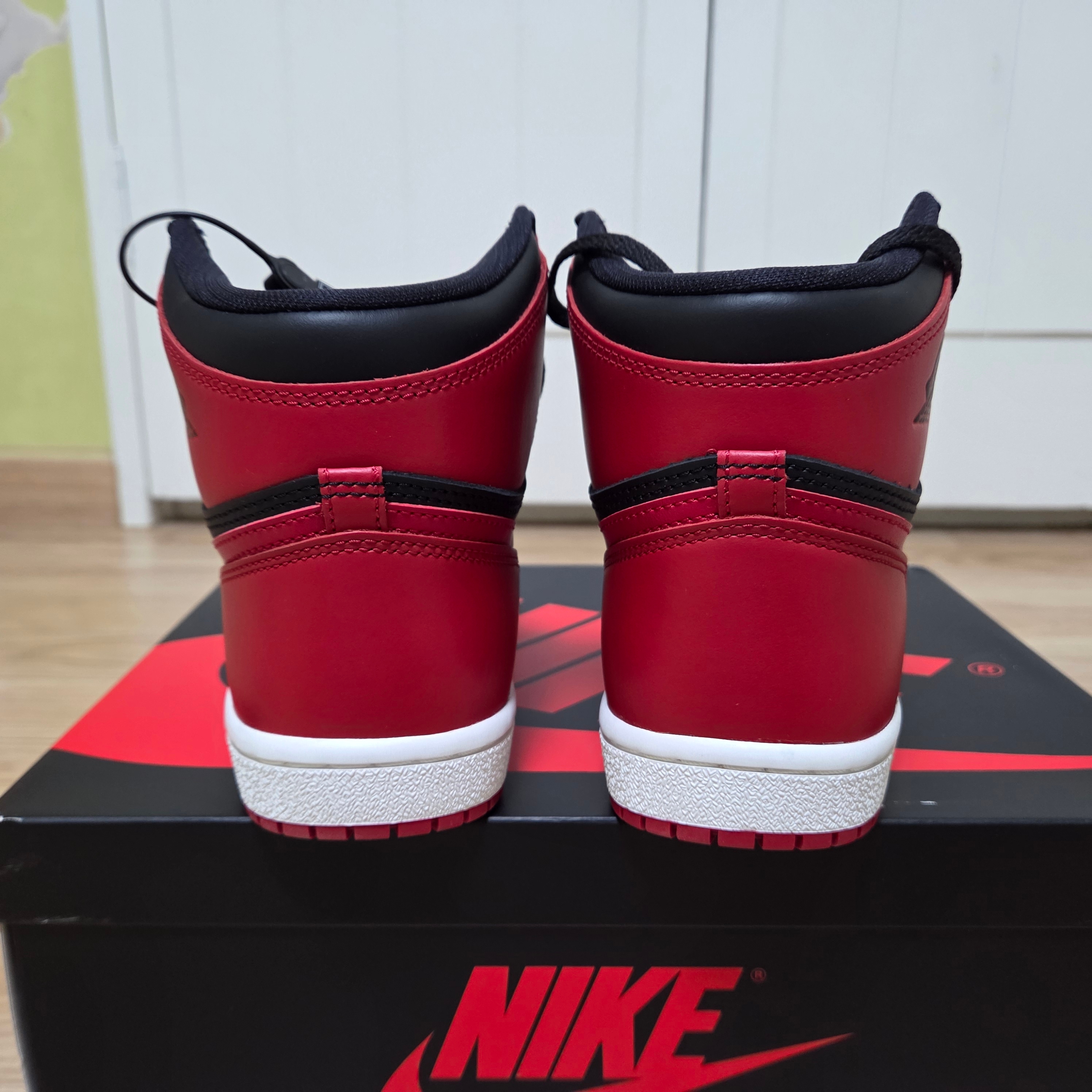 Jordan 1 High 85 Bred 착용 스타일 - 3