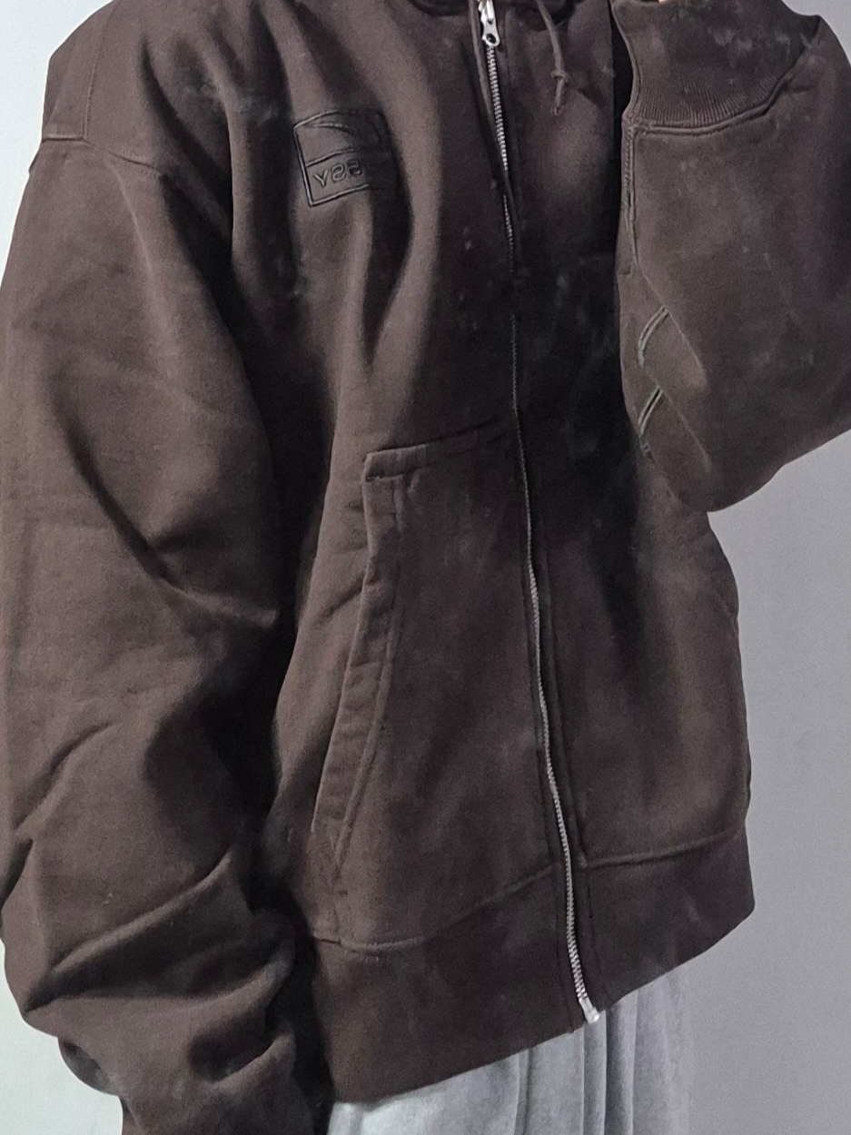 Nike x Stussy Stone Washed Fleece Zip Hoodie Dark Cinder (FJ9175-261) 착용 스타일 - 2