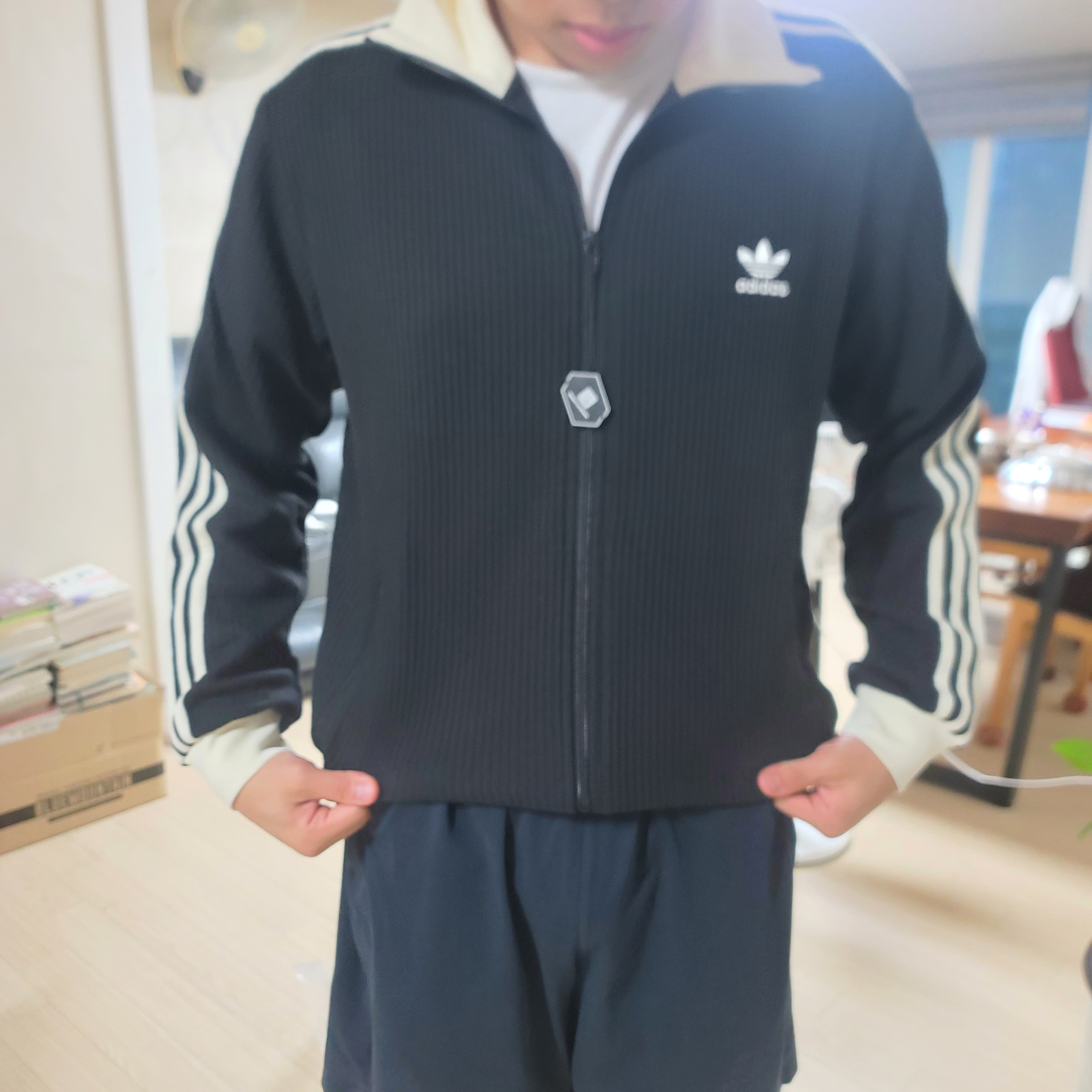 Adidas Waffle Beckenbauer Track Top Black - KR Sizing 착용 스타일 - 1