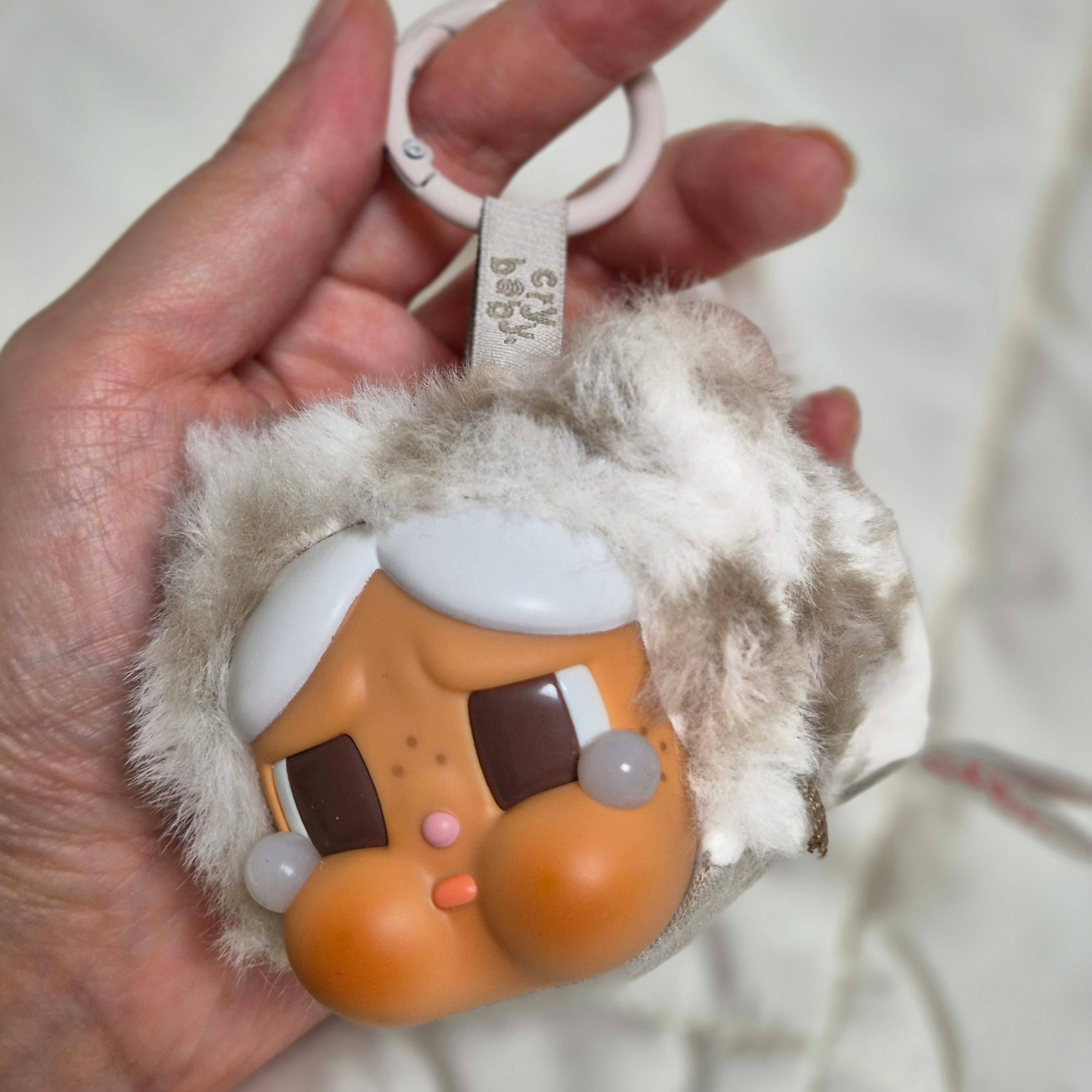 Pop Mart Crybaby Wild But Cutie Series Vinyl Plush Pendant (1 Blind Box) 착용 스타일 - 2
