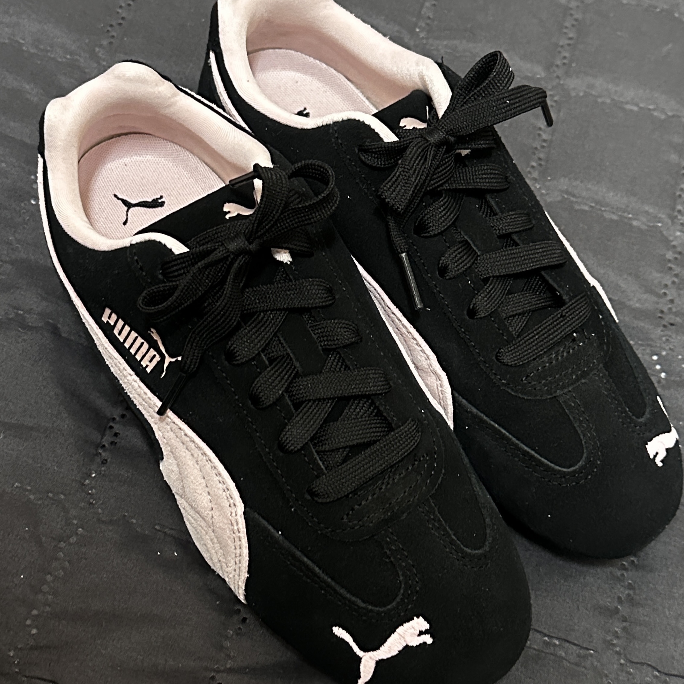 Puma Speedcat OG Black Mauve Mist 착용 스타일