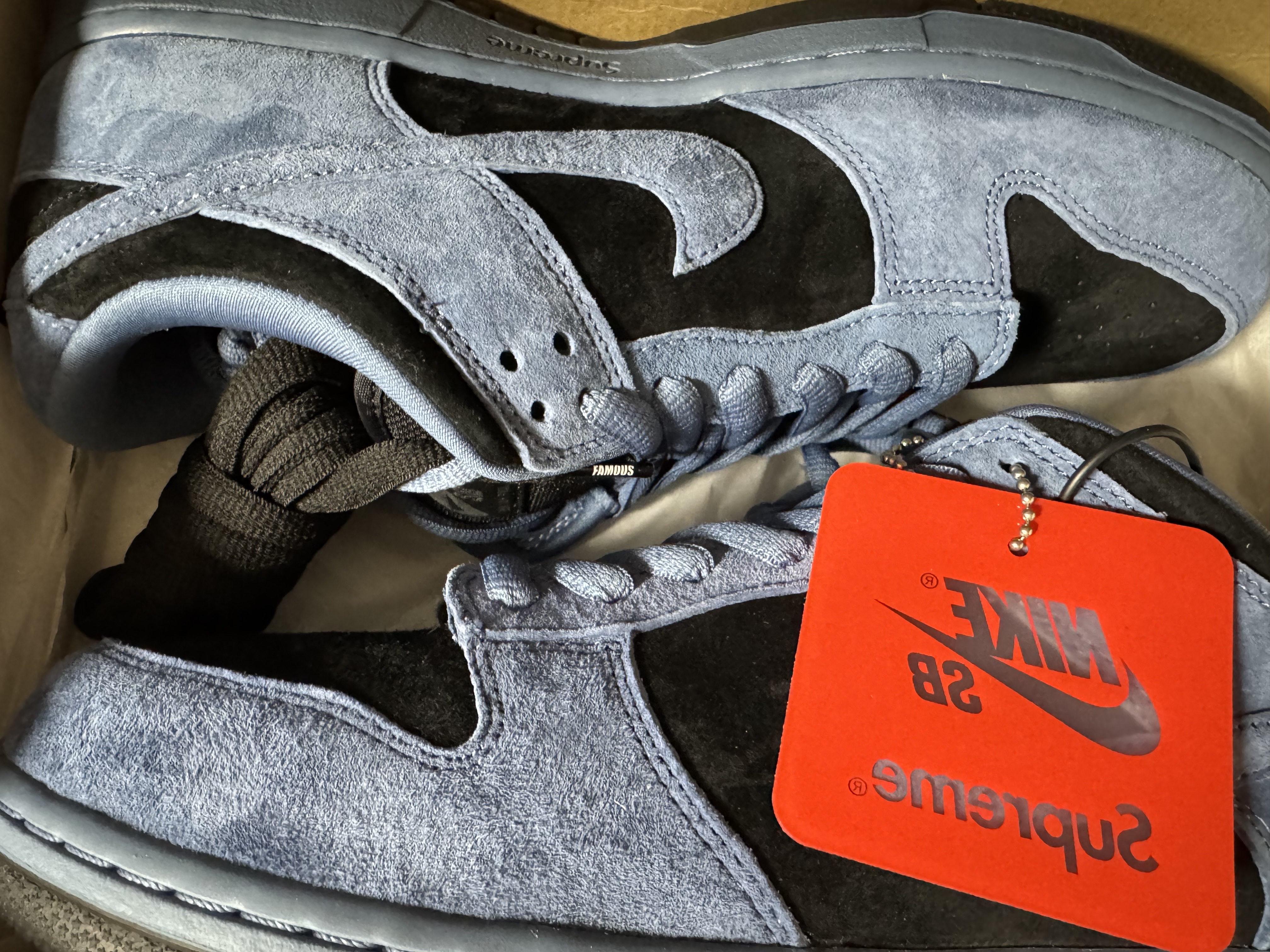 Nike x Supreme SB Dunk Low Ocean Fog 착용 스타일