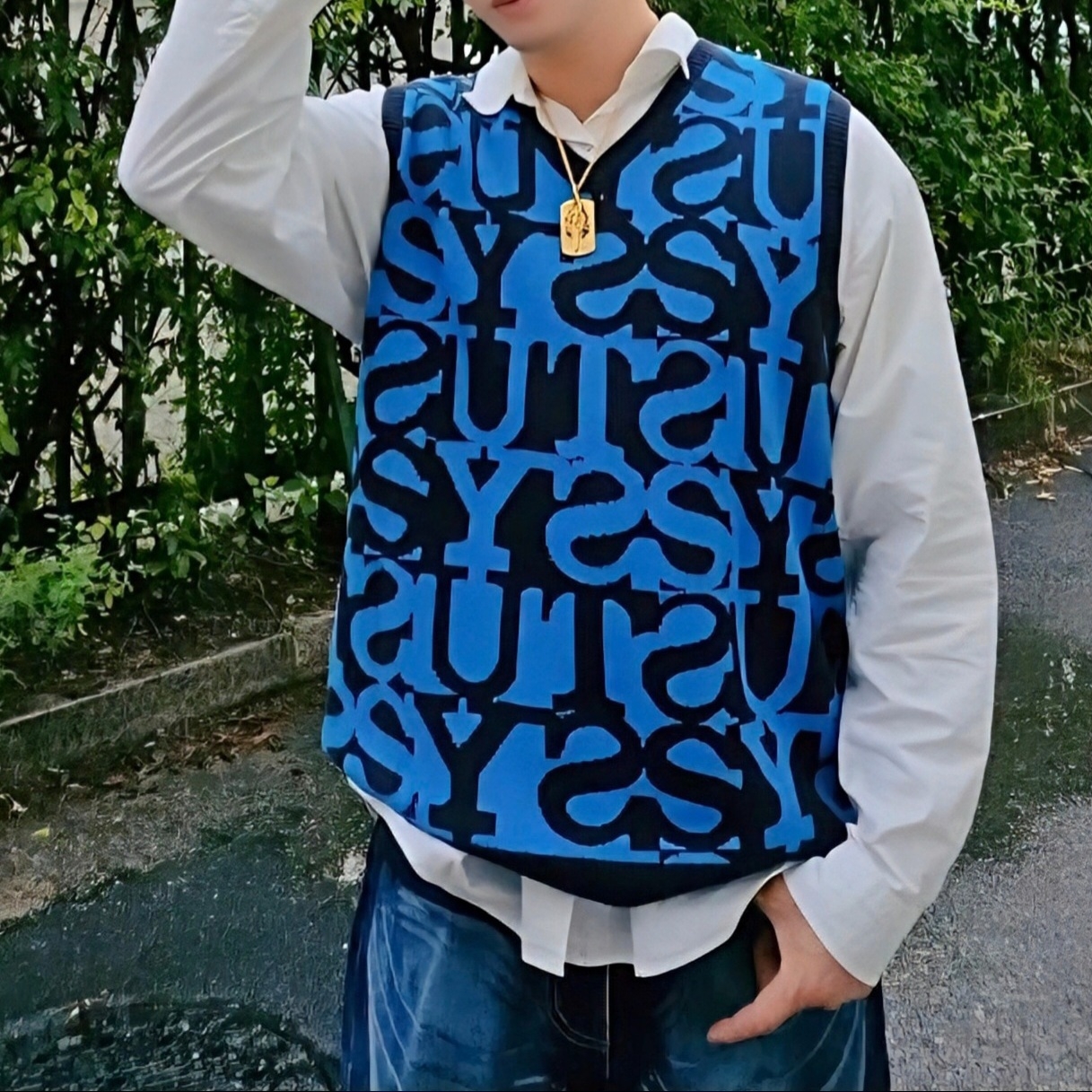 Stussy Stacked Sweater Vest Dark Navy, Thug Club Warrior Denim Laser Pants Denim 착용 스타일