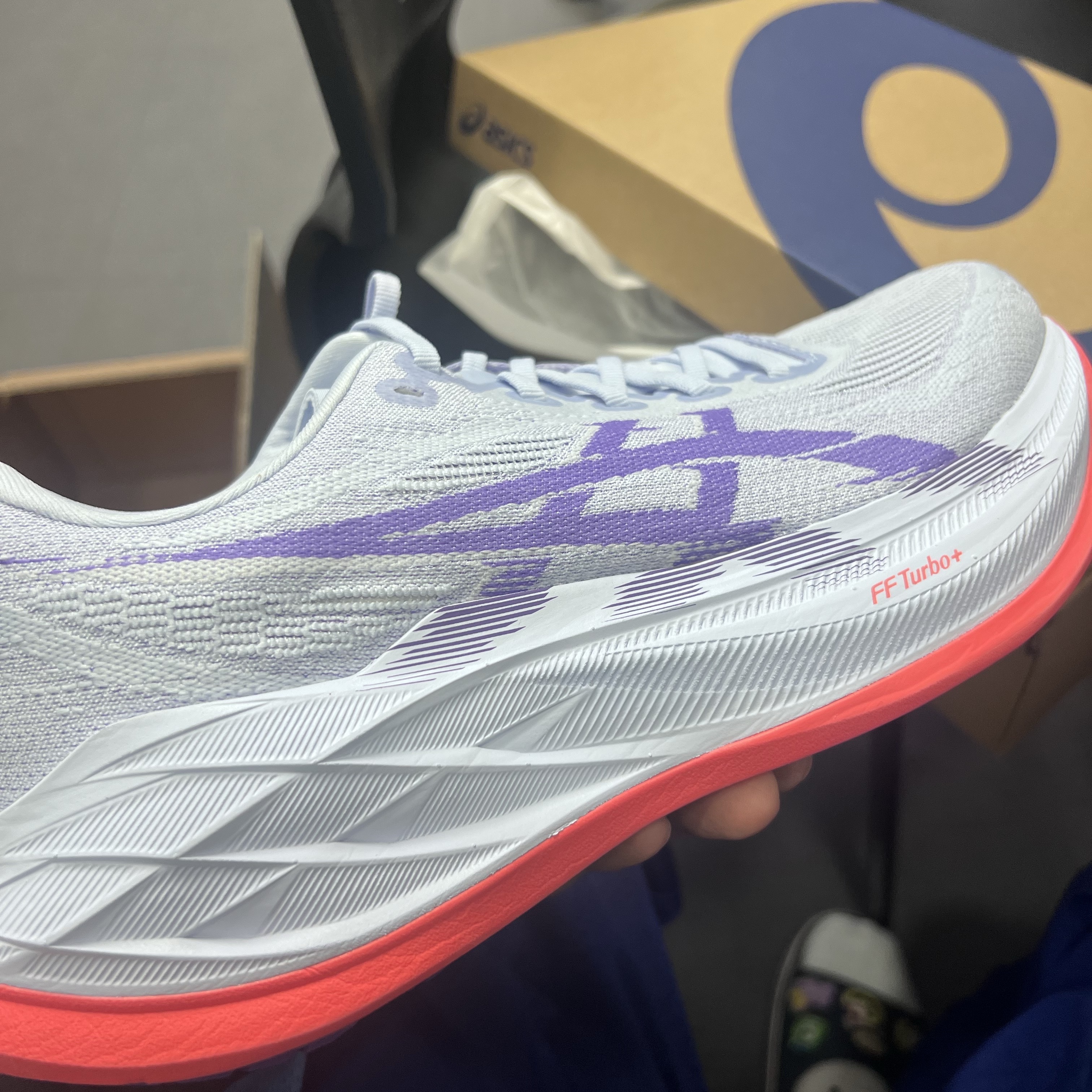 Asics Superblast 2 Blue Fade Edo Purple 착용 스타일