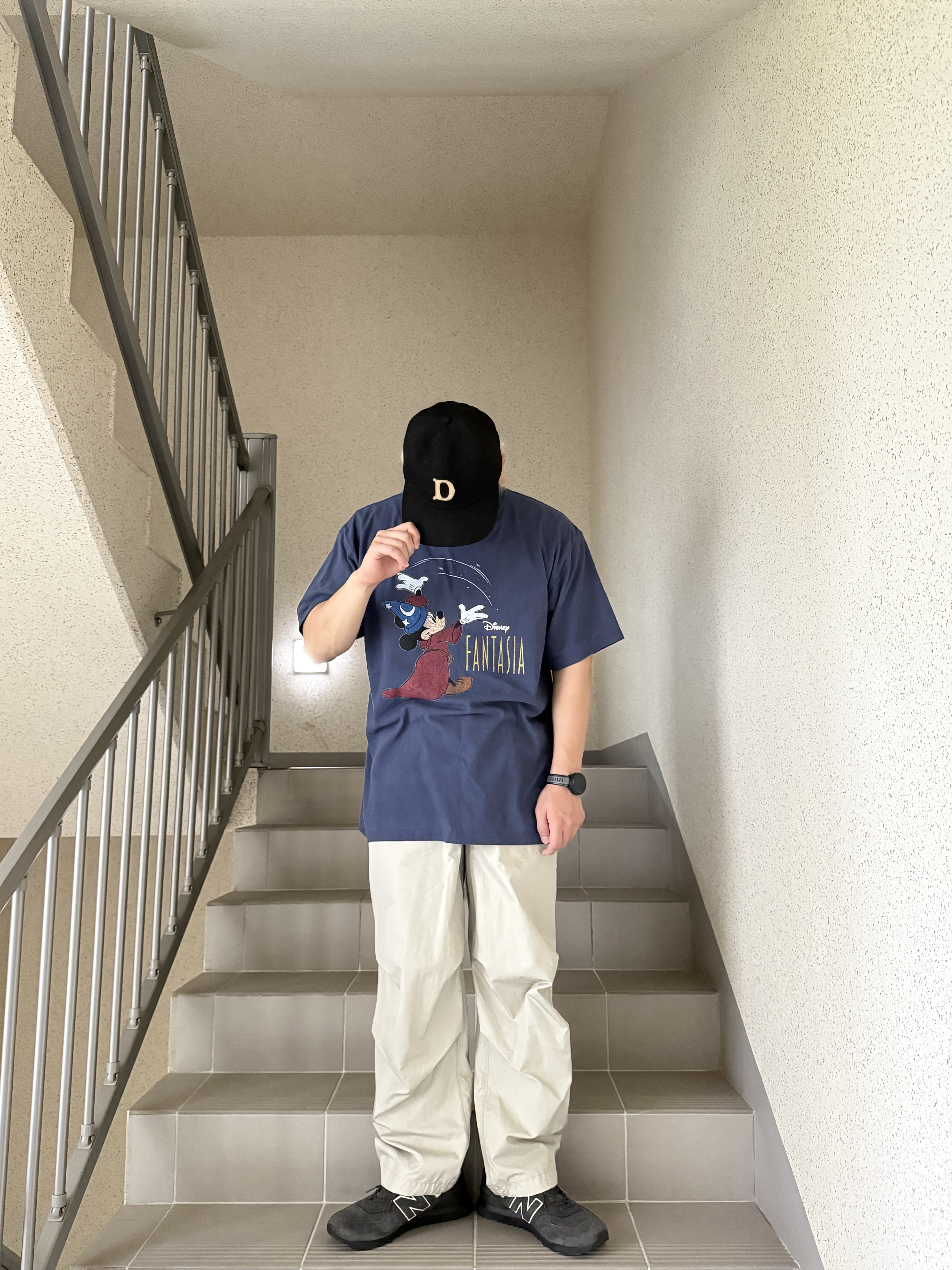 New Balance x Comme des Garcons Junya Watanabe Man 574 Suede Grey Off White 착용 스타일 - 4