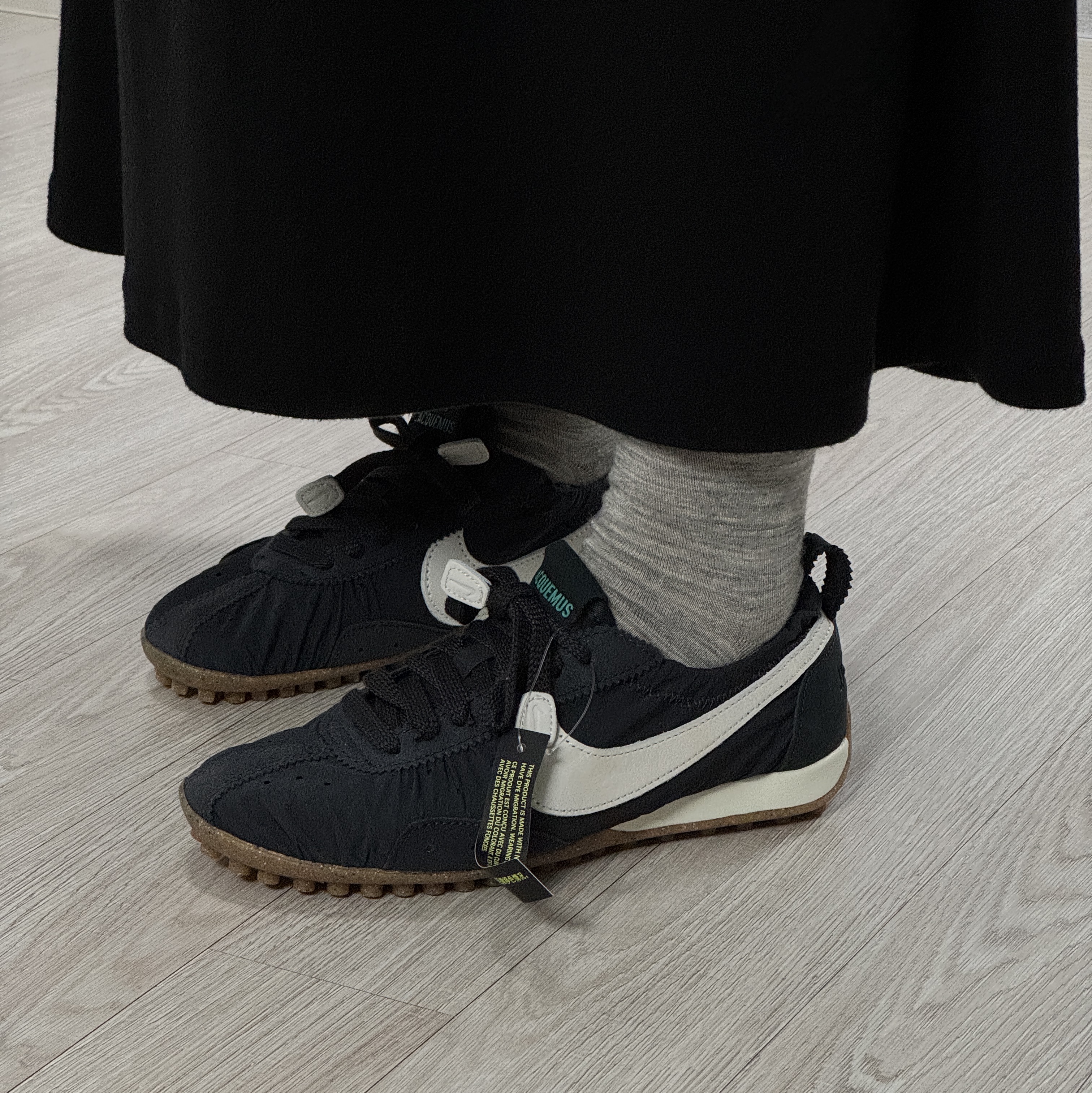 Nike x Jacquemus Moon Shoe SP Off Noir Cashmere 착용 스타일
