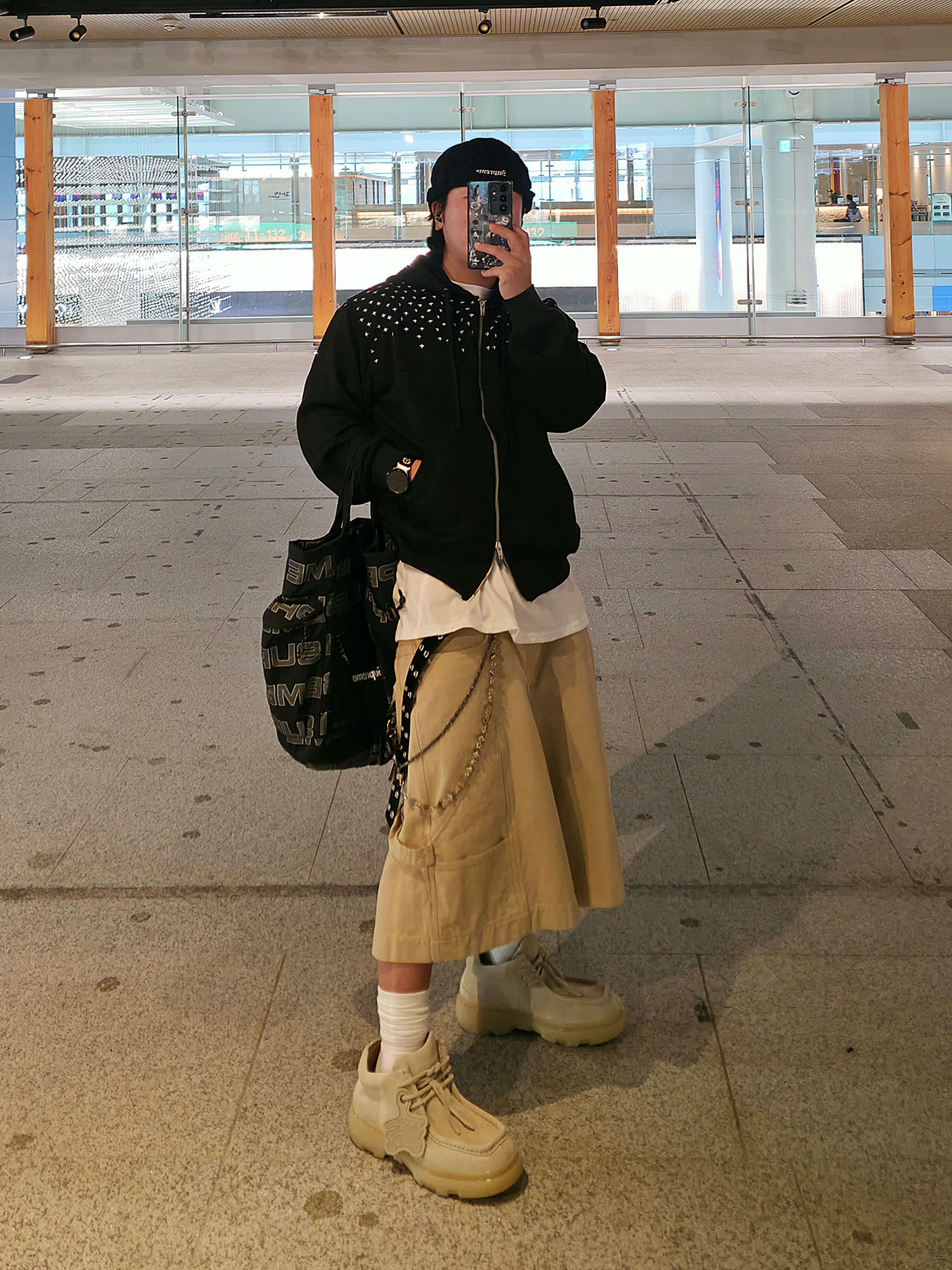 Supreme Block Knit Beanie Black - 25SS, qAp VTG Work Pants Beige 착용 스타일 - 1