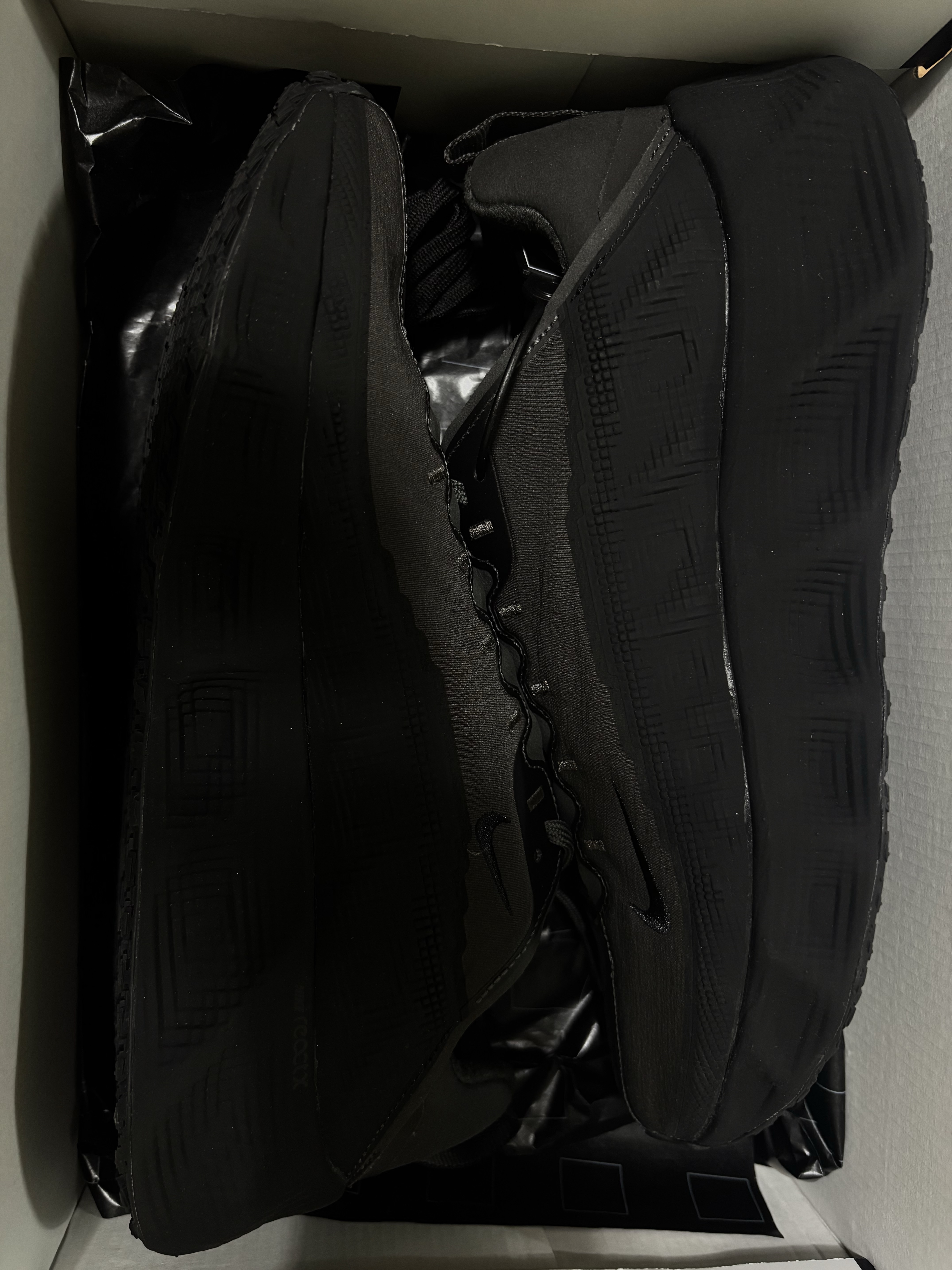 Nike x Hyein Seo Ava Rover Black 착용 스타일 - 1