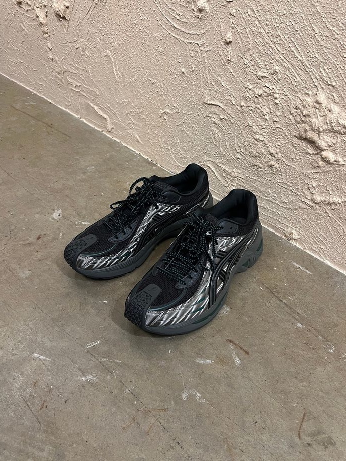 (W) Asics x Kiko Kostadinov Gel-Flammae Grey Black 착용 스타일