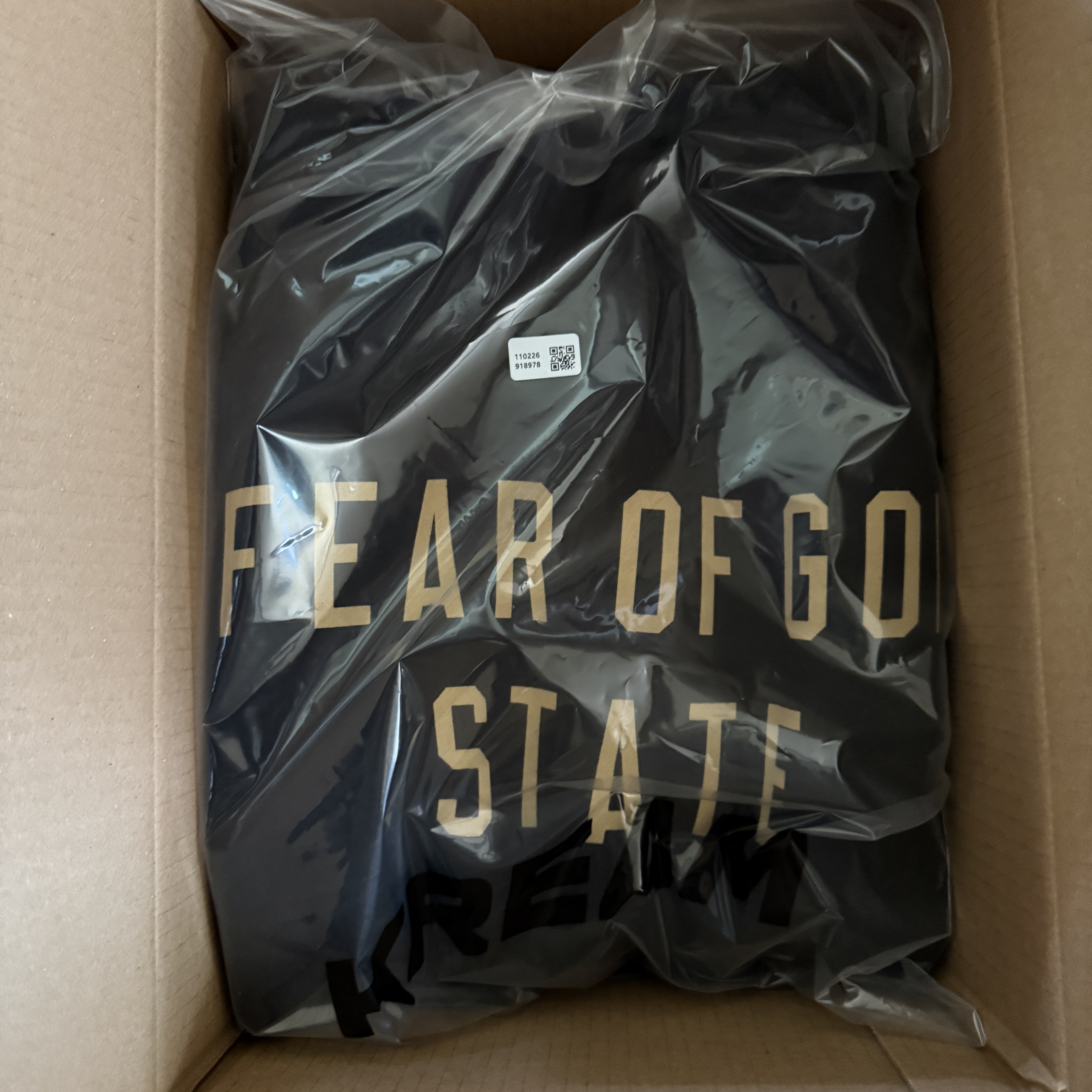 Essentials Fleece State Hoodie Black - 24FW 착용 스타일 - 2