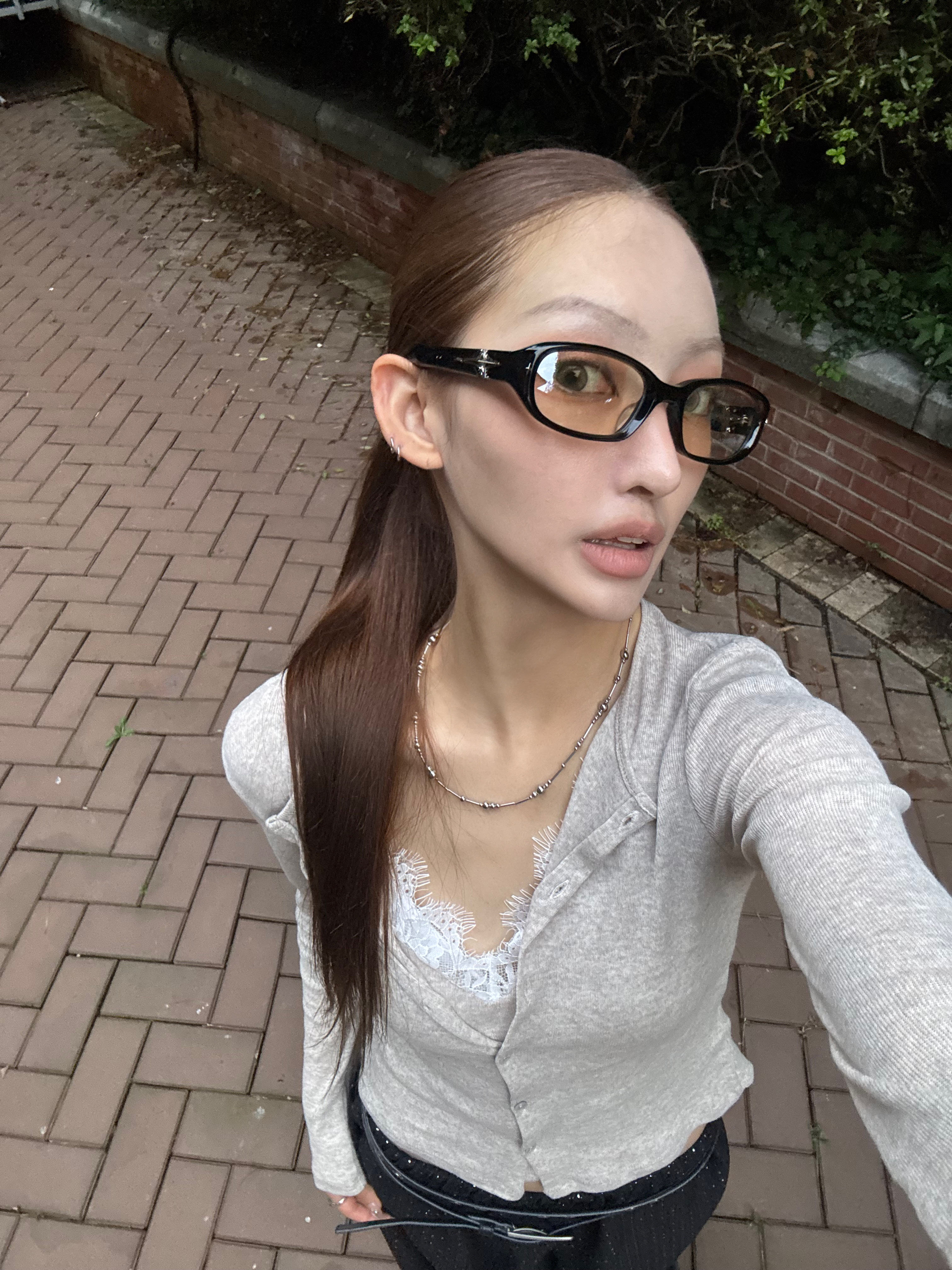 Riomeu Ocean Pearl Point Sugical Necklace 착용 스타일 - 2