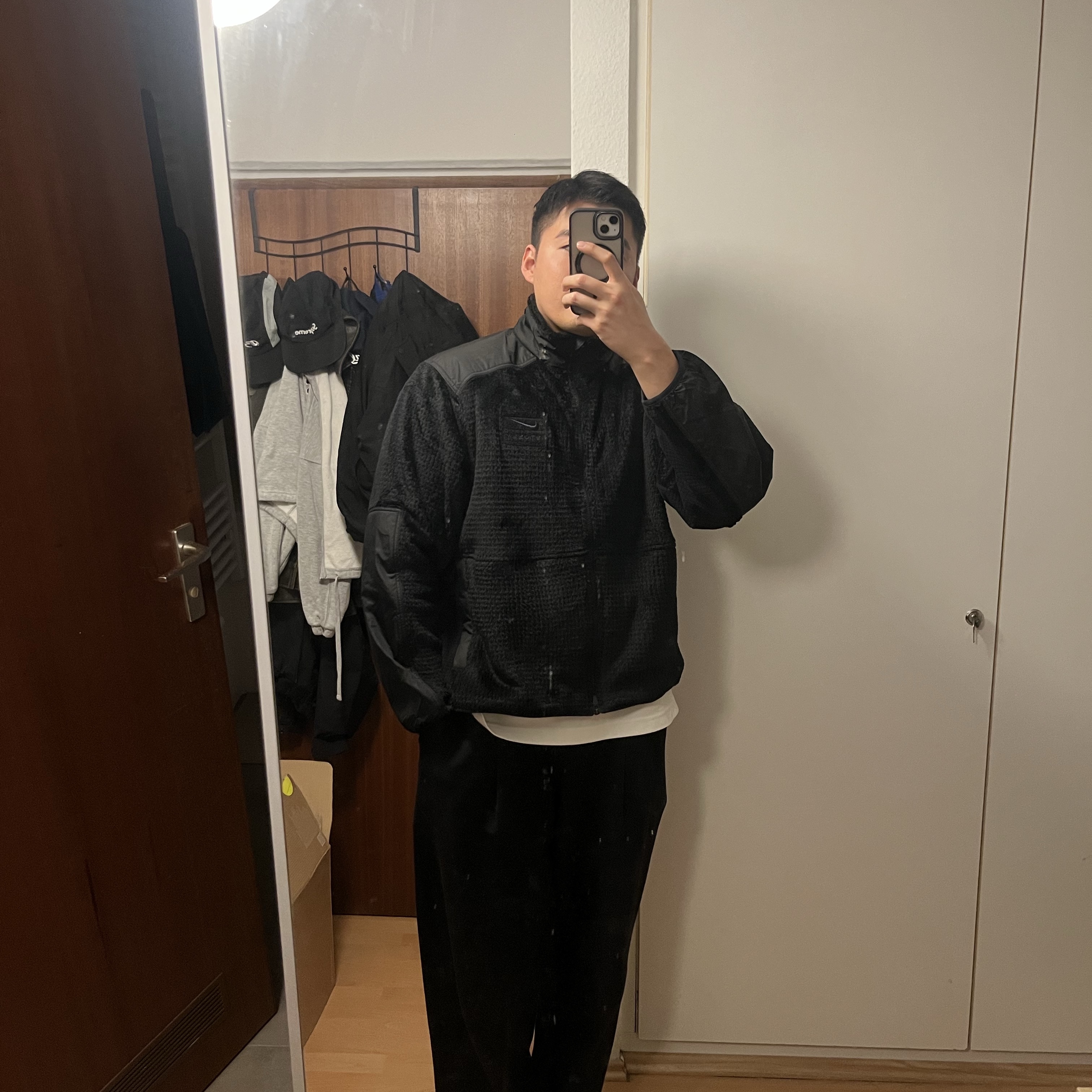 Nike x Stussy Full Zip Fleece Black (HQ8524-010) 착용 스타일 - 1