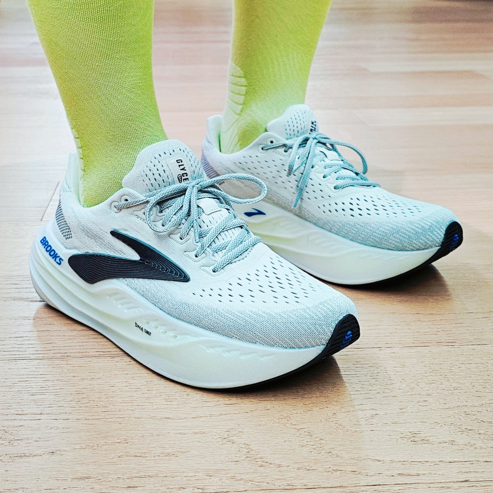 Brooks Running Glycerin Max Grey - D Medium 착용 스타일