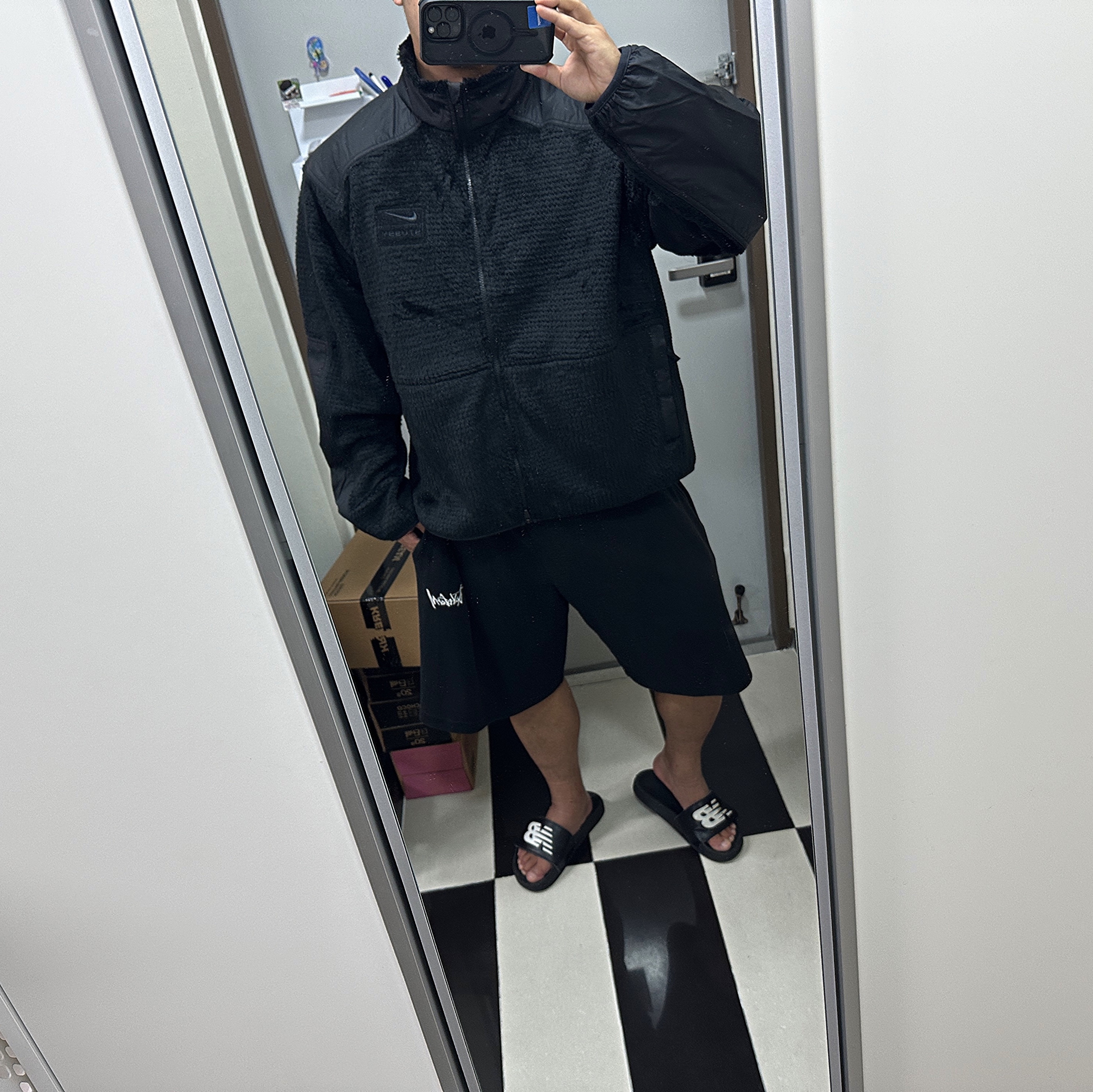 Nike x Stussy Full Zip Fleece Black (HQ8524-010) 착용 스타일