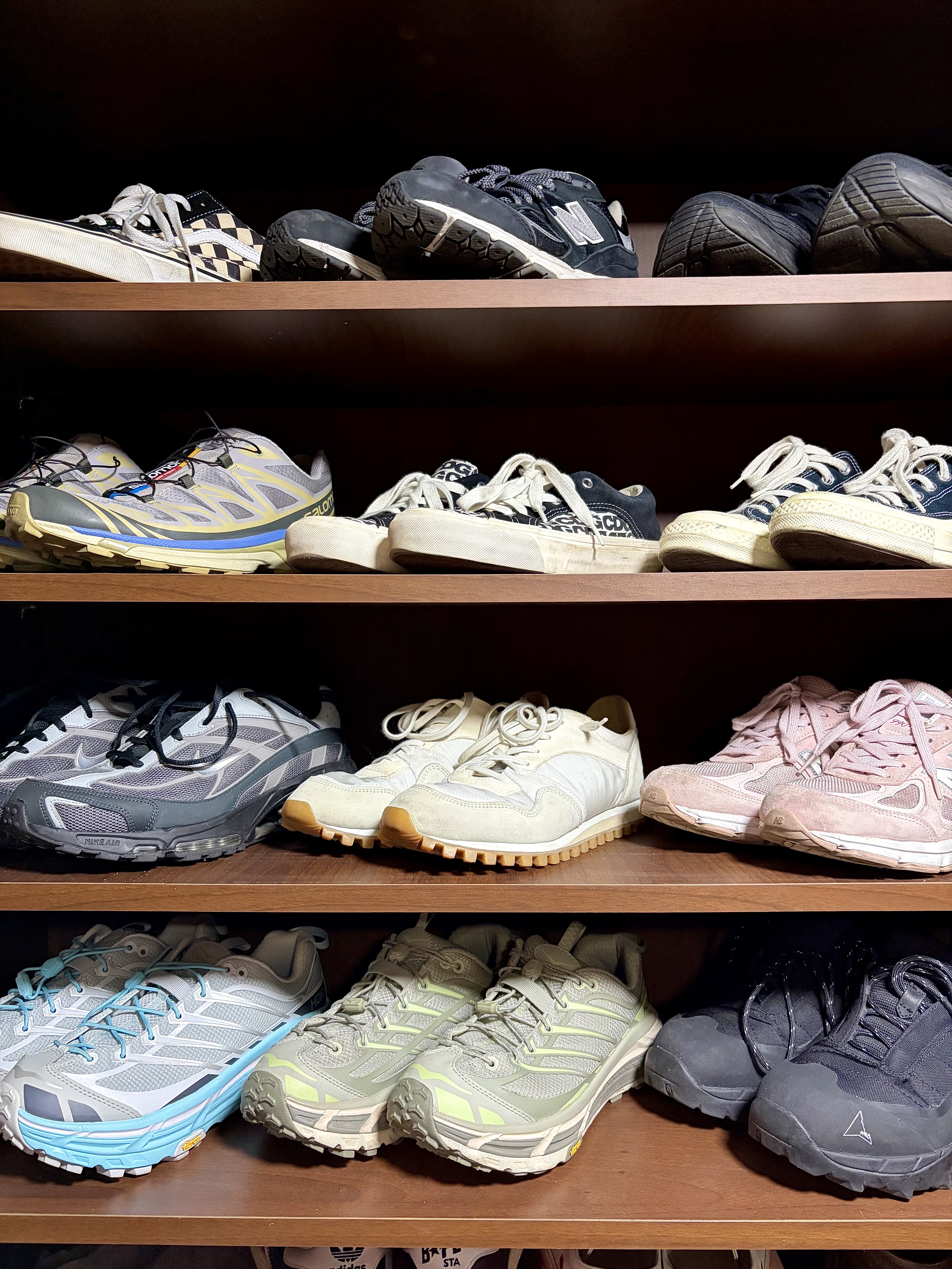 Hoka Mafate Three 2 Stardust Cloudless, Helinox x Verdy Chair One 착용 스타일 - 2