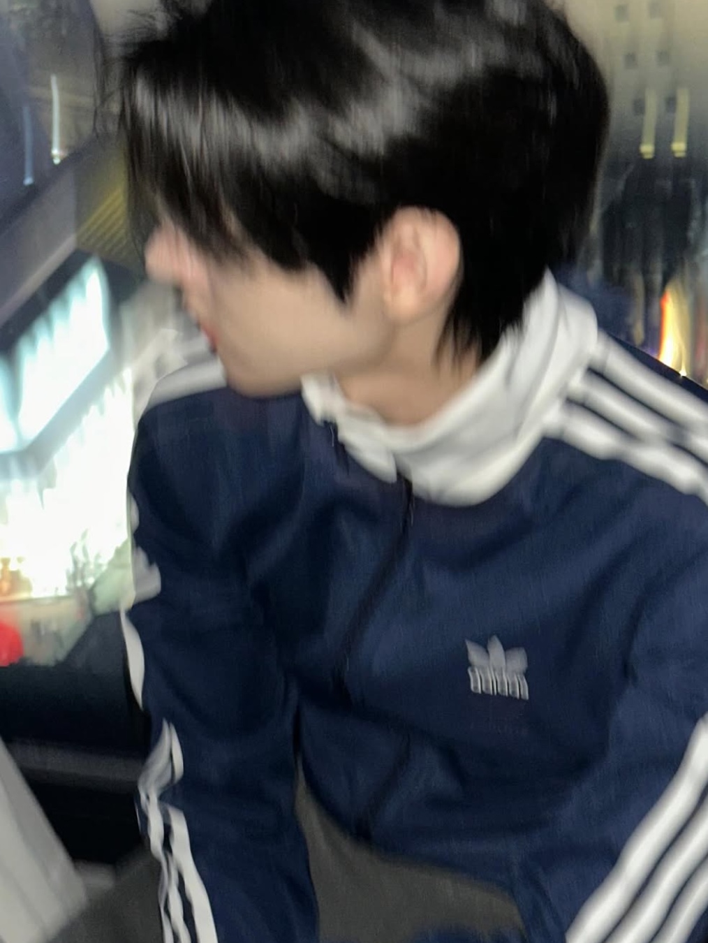 Adidas Adicolor Classic Beckenbauer Track Top Night Indigo - KR Sizing, (W) Adidas Taekwondo Core Black Cloud White 착용 스타일 - 3