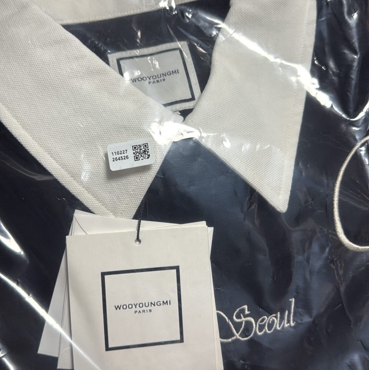 Wooyoungmi Logo Embroidery Sweatshirt Black - 25SS 착용 스타일