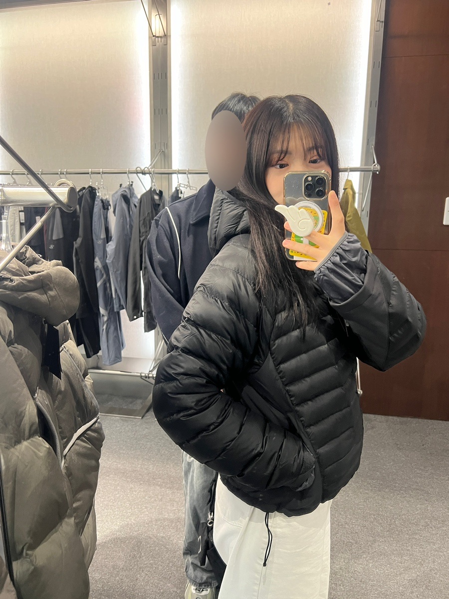 Sansan Gear Paneled Puffer Jacket Black - 24FW 착용 스타일 - 2