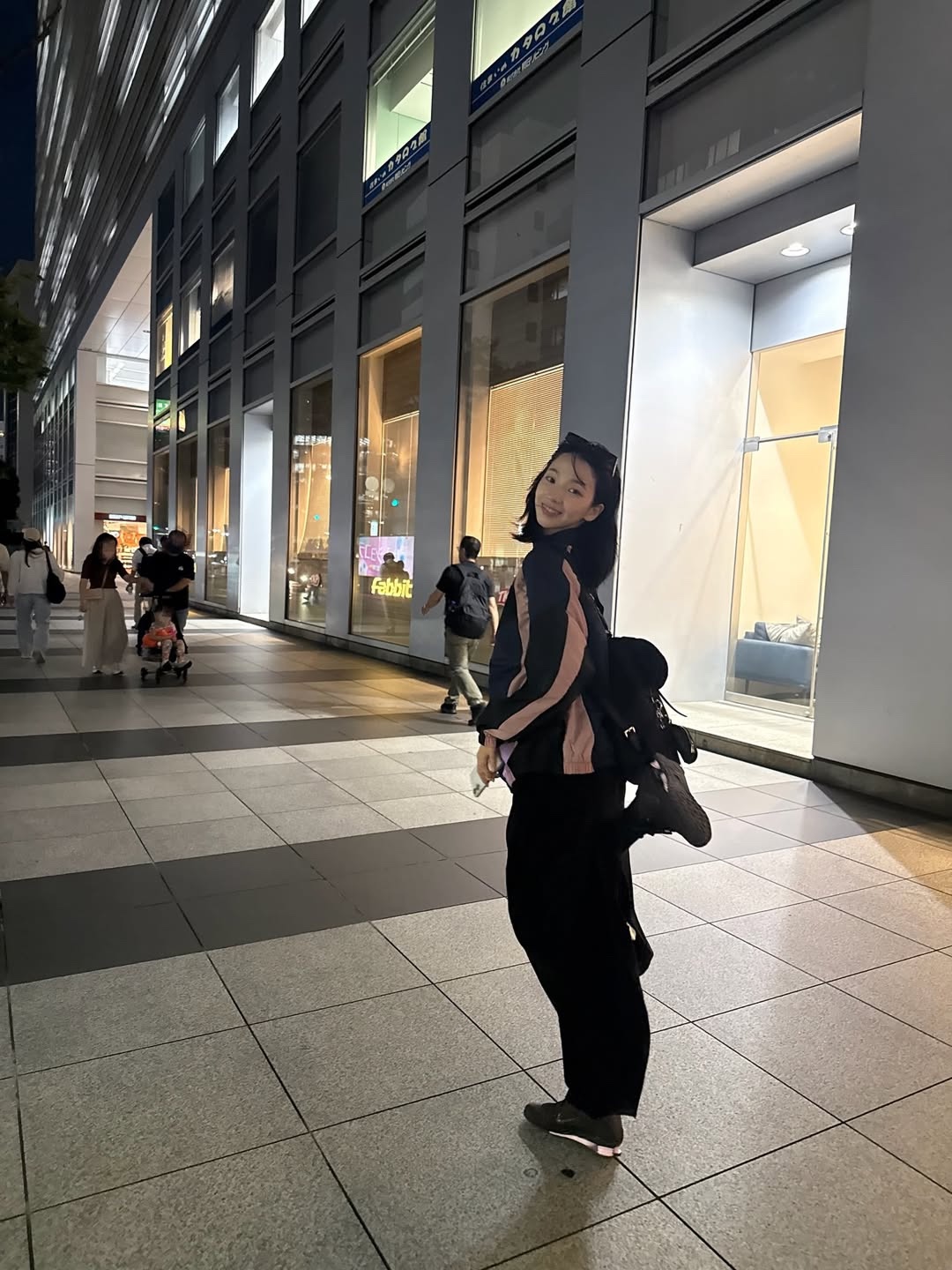 (W) Nike NSW Oversized Track Jacket Midnight Navy Black - Asia 착용 스타일 - 3