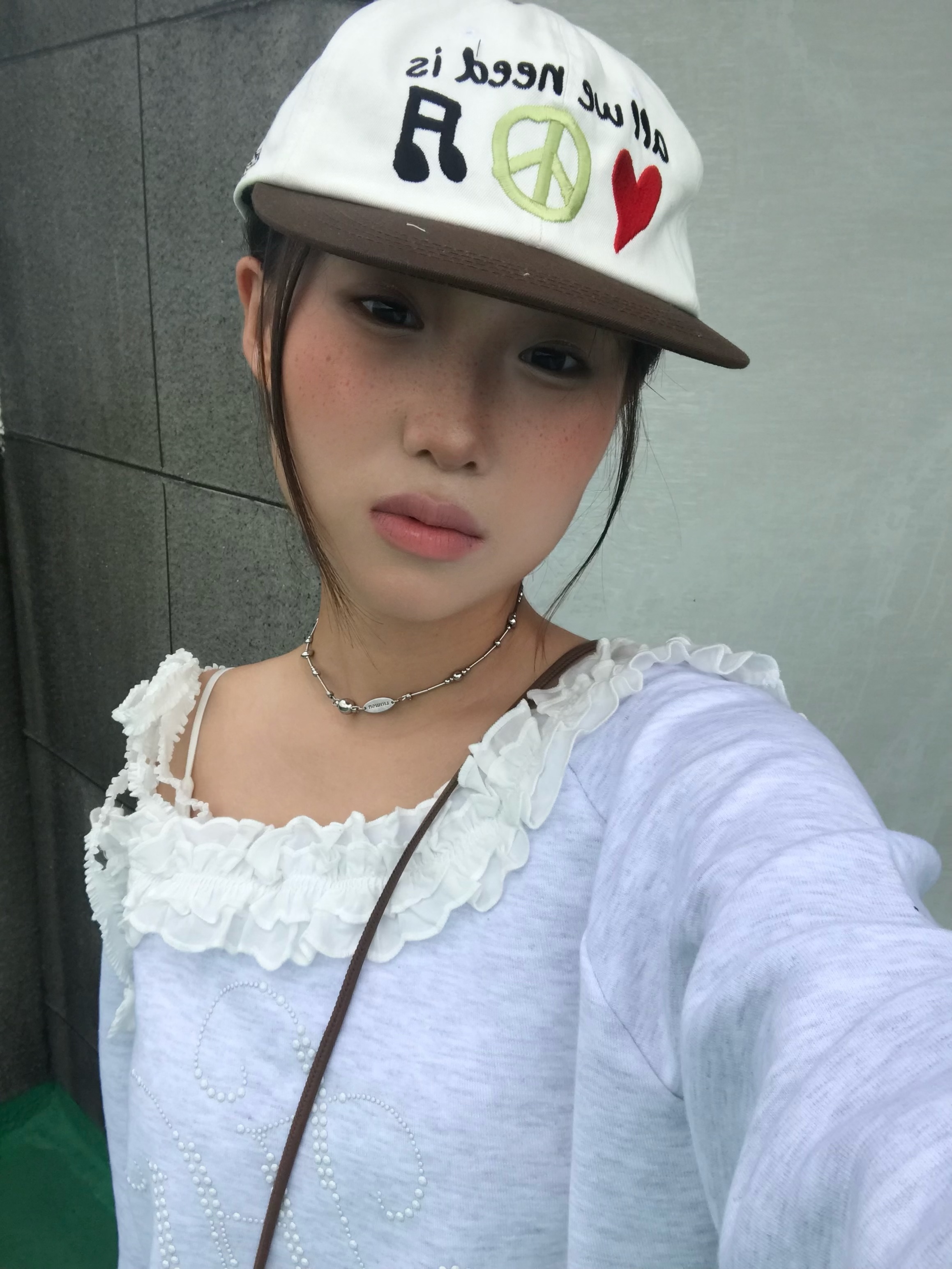 Riomeu Silver Melody Necklace 착용 스타일 - 1