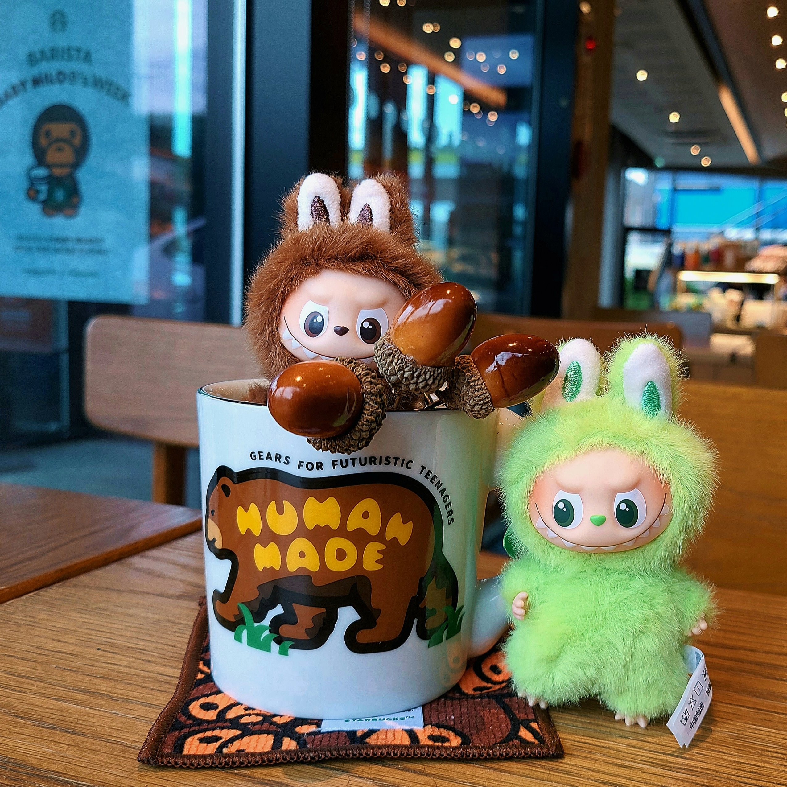 Human Made Brown Bear Coffee Mug White, Starbucks x BAPE Baby Milo Coaster 착용 스타일