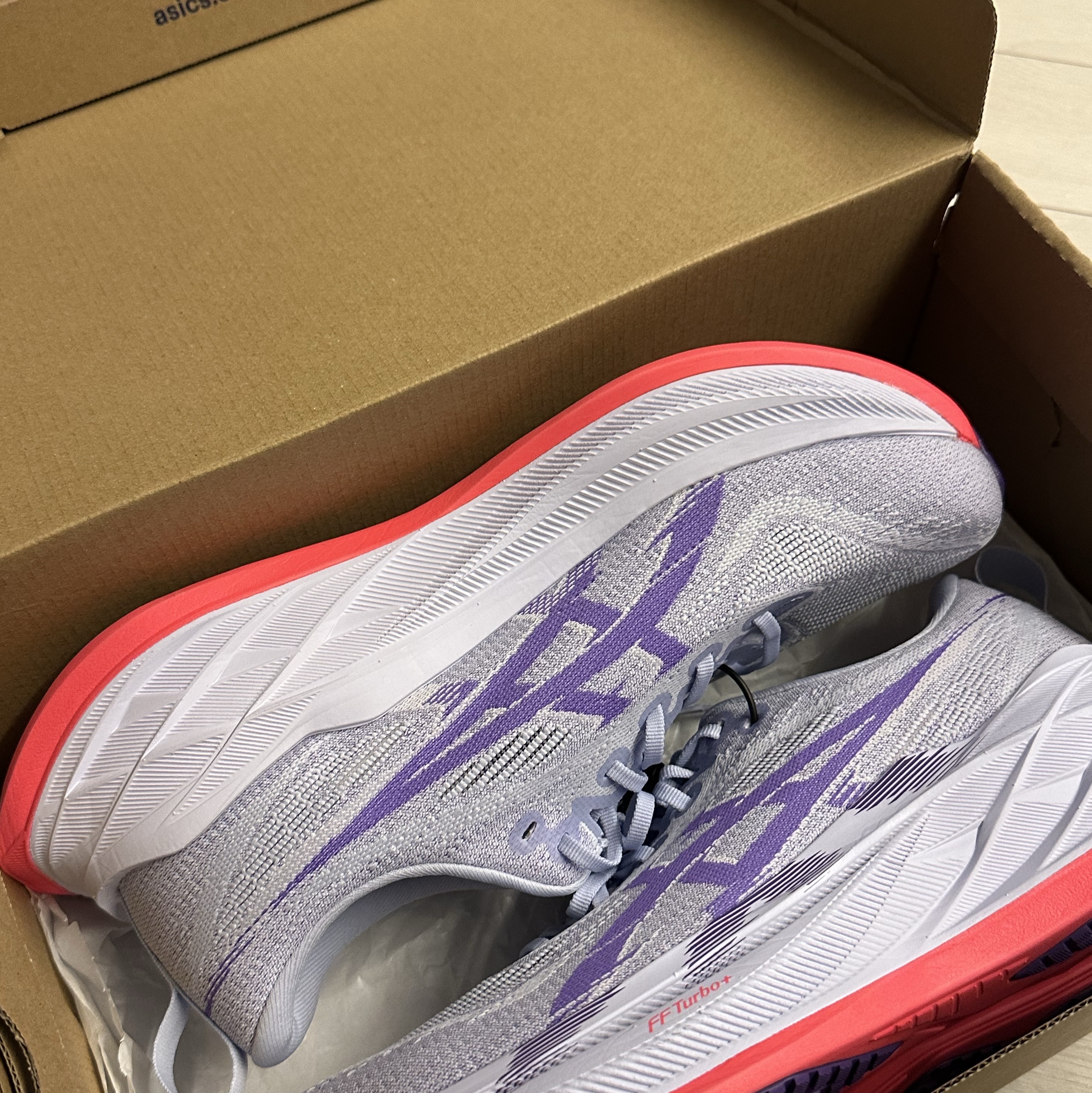 Asics Superblast 2 Blue Fade Edo Purple 착용 스타일