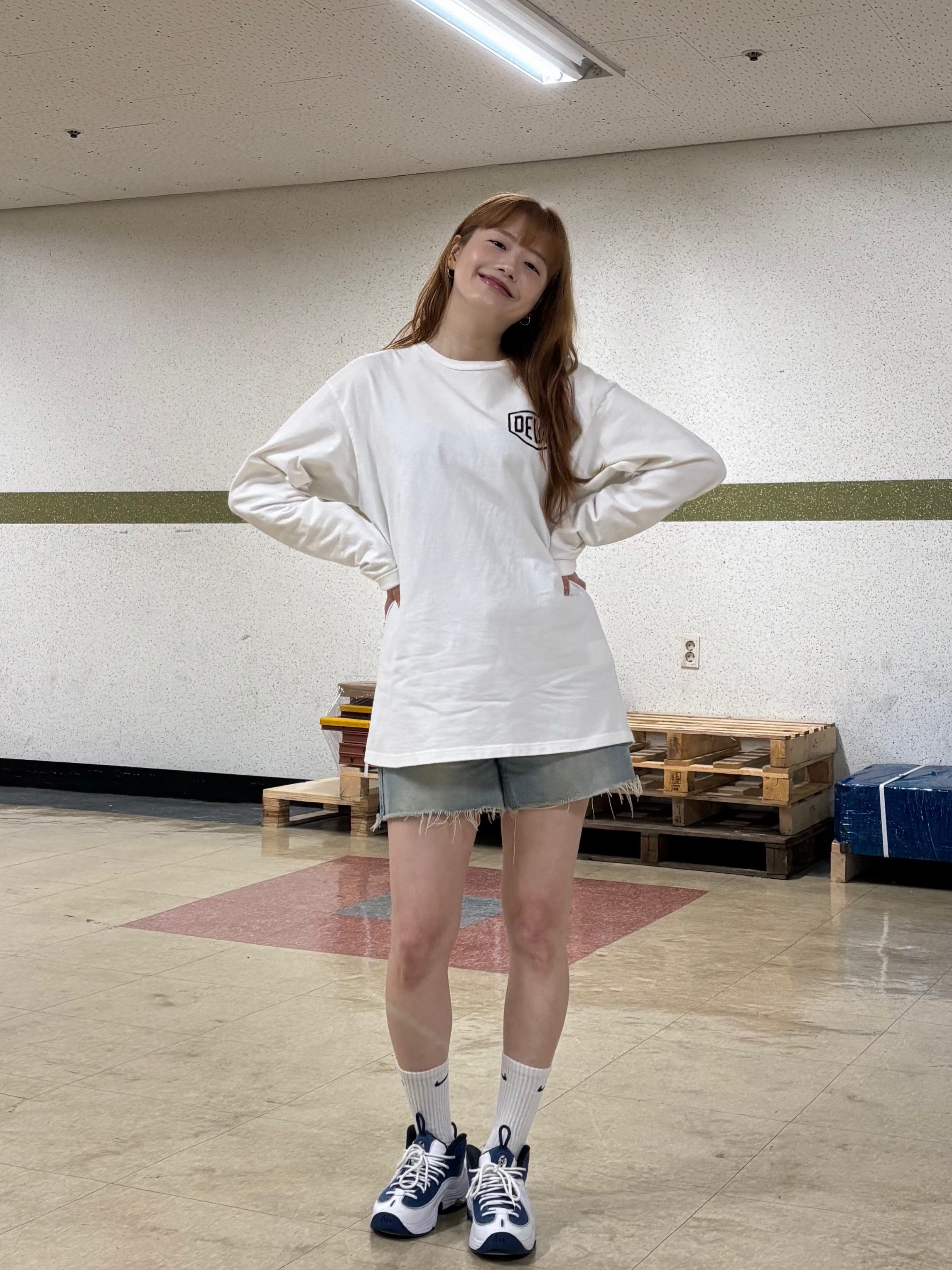 Deus Ex Machina Seoul College Long Sleeve T-Shirt White, Nike Air Penny II Atlantic Blue 착용 스타일 - 7