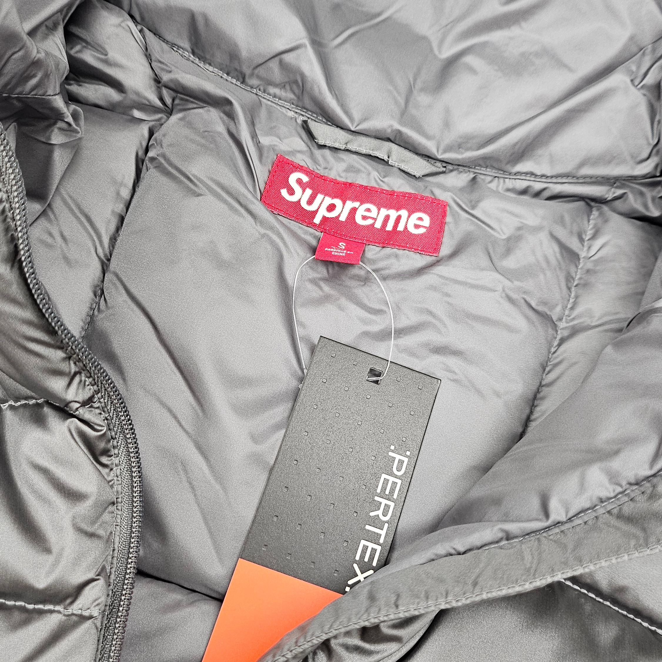 Supreme Micro Down Half Zip Hooded Pullover Silver - 25FW 착용 스타일 - 3
