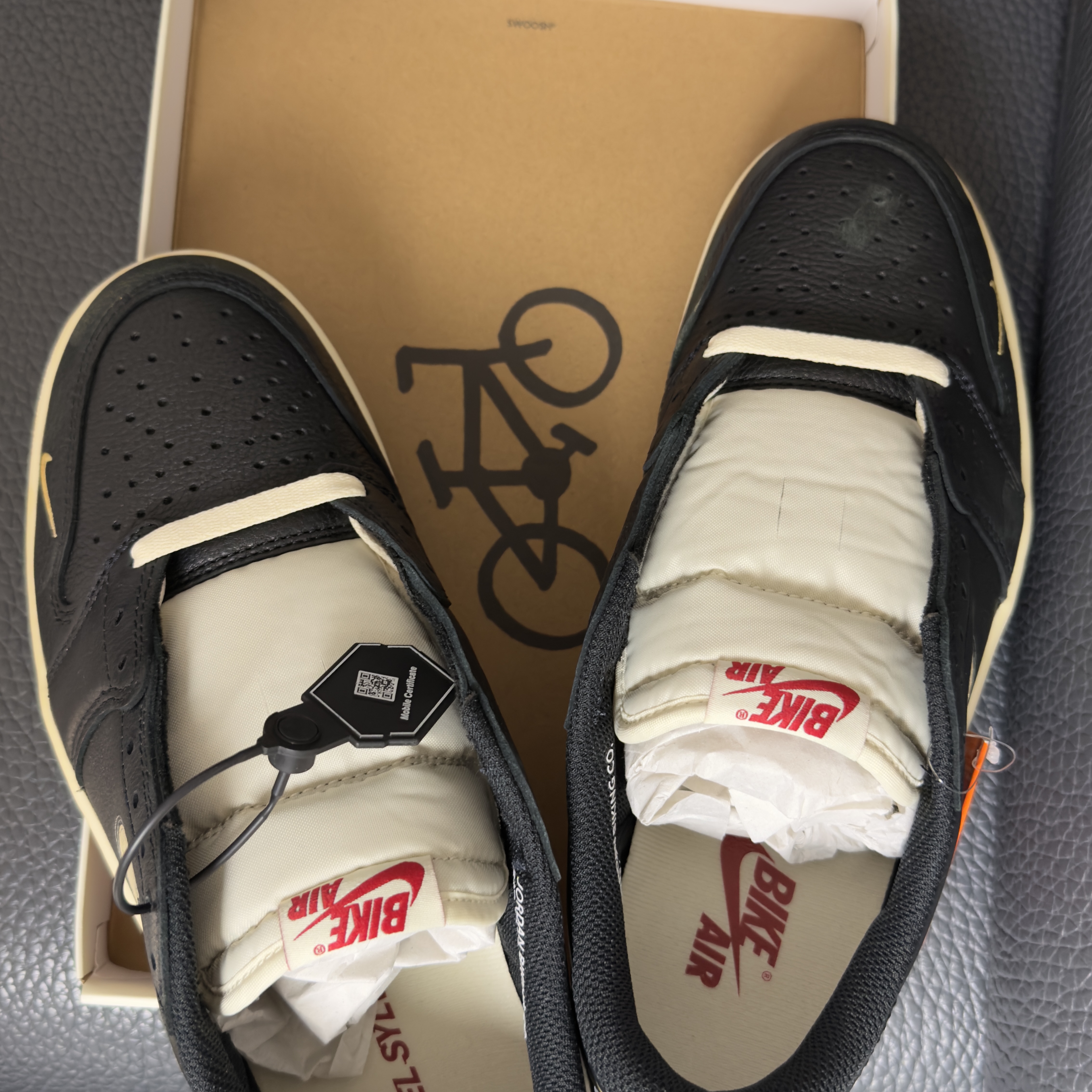 Jordan 1 x Nigel Sylvester Retro Low OG Better With Time 착용 스타일