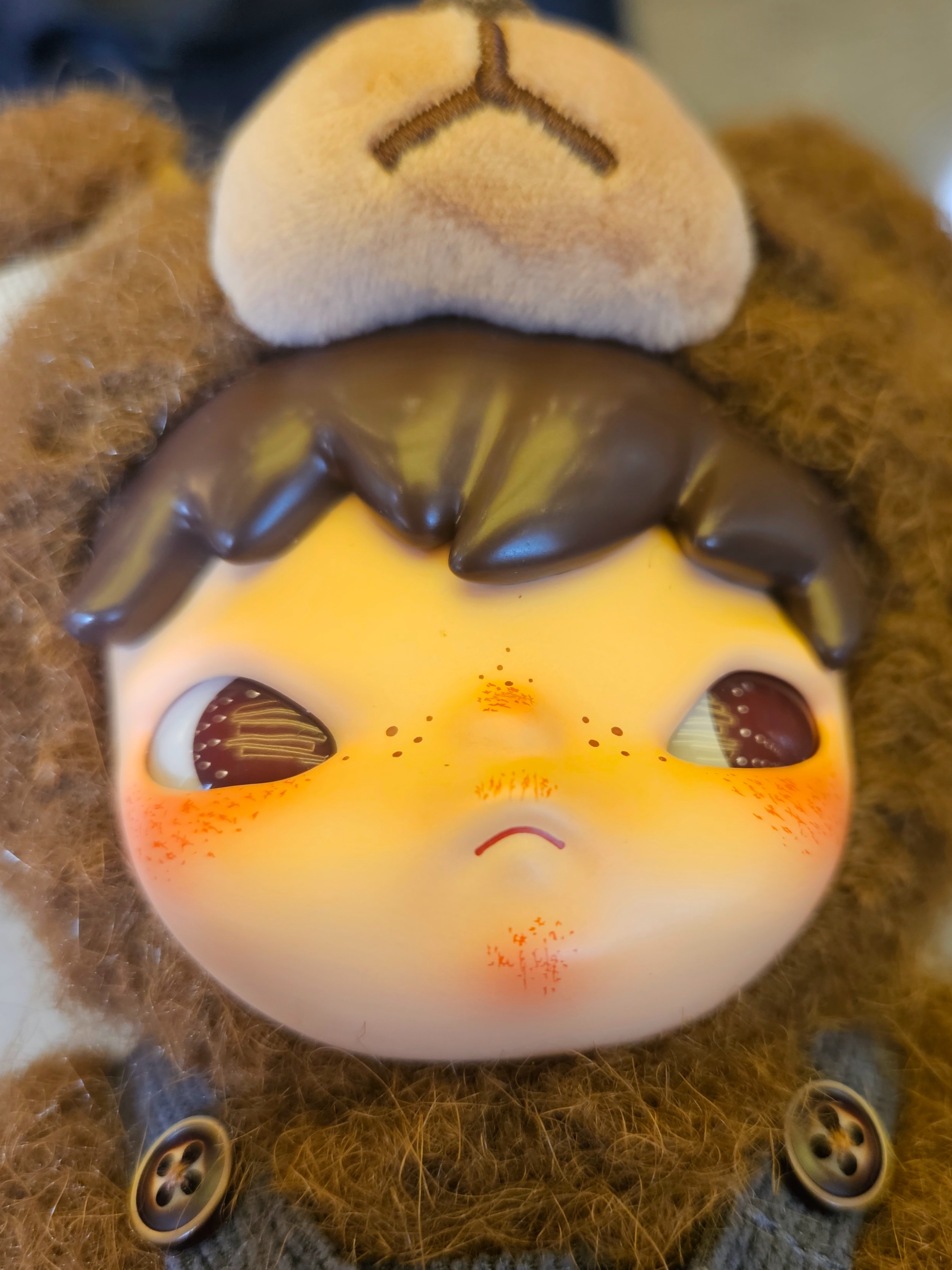 Pop Mart Hirono Living Wild-Fight For Joy Plush Doll, Starbucks x BAPE Baby Milo Keychain 착용 스타일 - 4