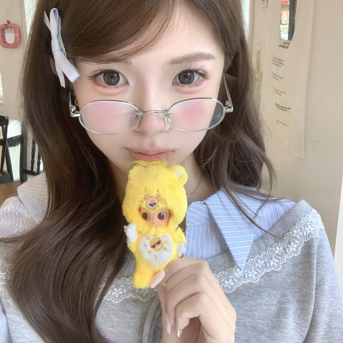 Pop Mart Zsiga x Care Bears Series Figures Sealed Case (12 Blind Boxes), Pop Mart Zsiga x Care Bears Series Figures Sealed Case (1 Blind Box) 착용 스타일