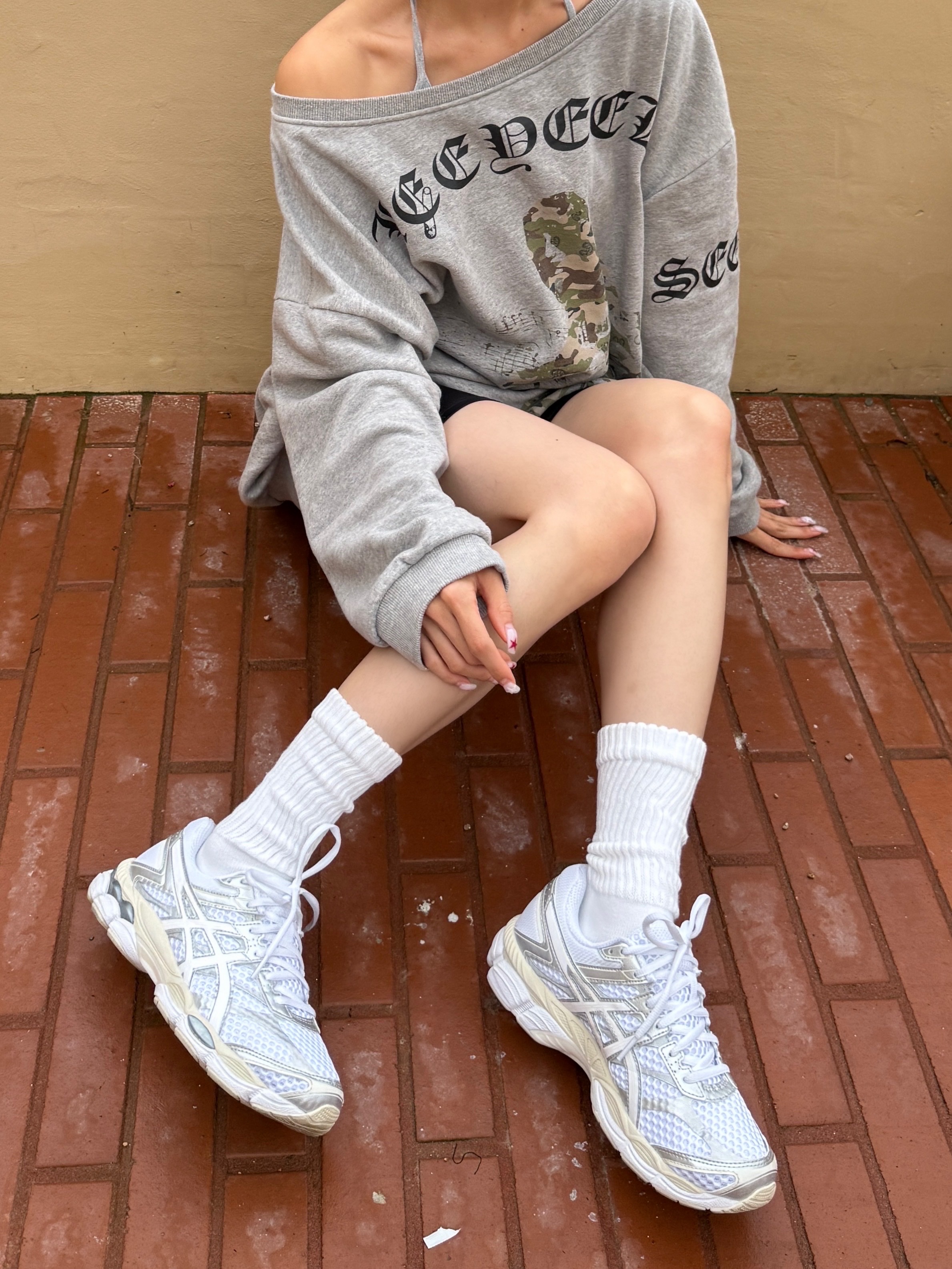 Asics Gel-Cumulus 16 White 착용 스타일 - 2