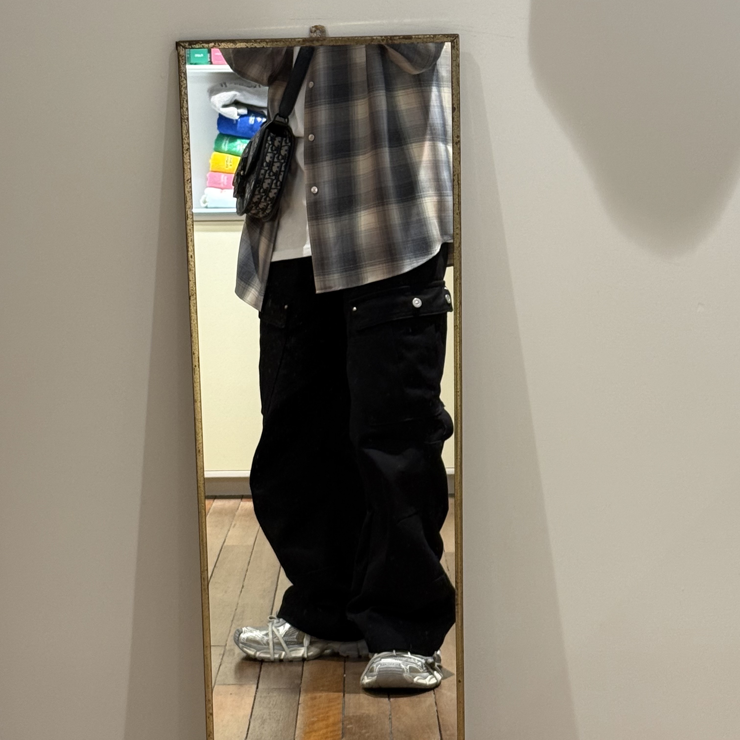 Auralee Super Light Wool Check Shirt Beige Blue Check - 24AW, Stussy Grassfed T-Shirt White 착용 스타일 - 2