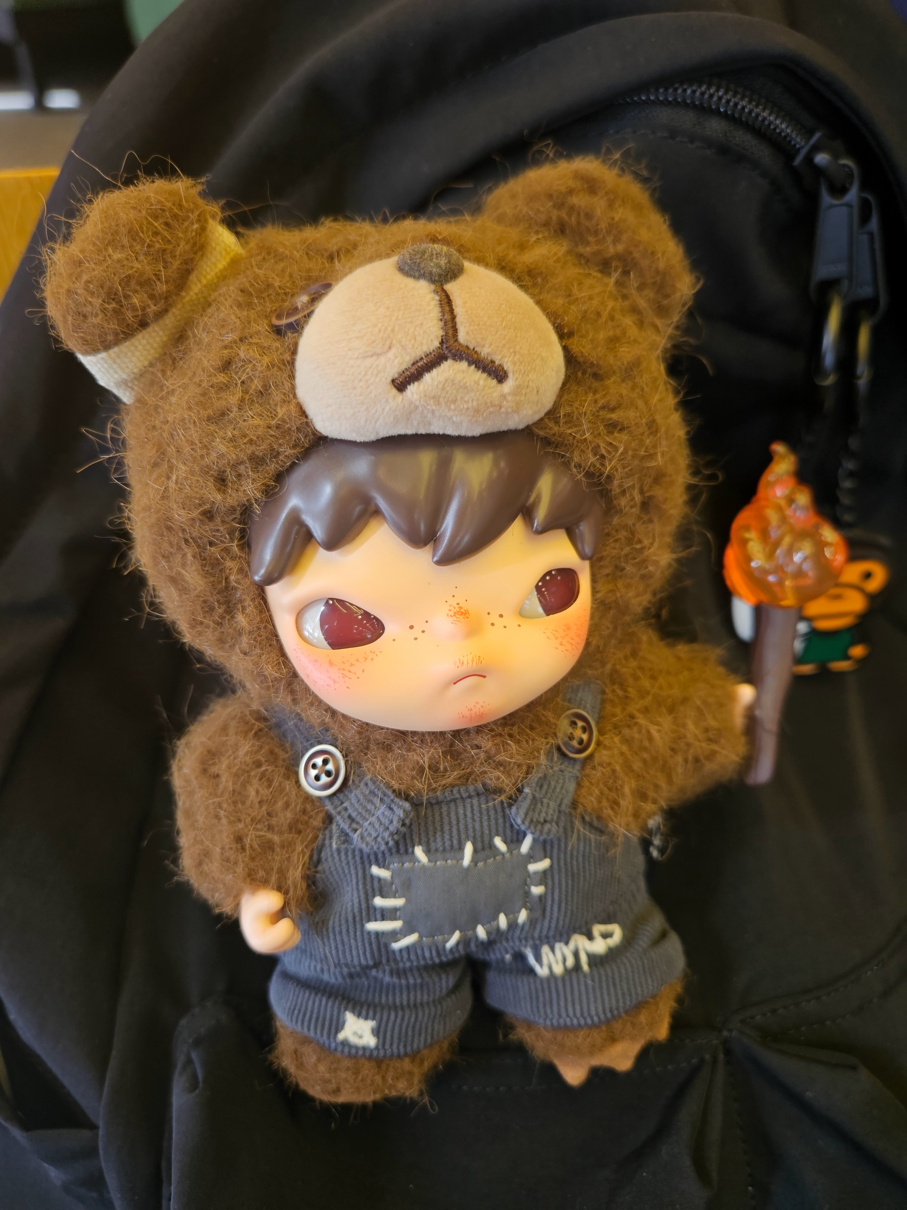 Pop Mart Hirono Living Wild-Fight For Joy Plush Doll, Starbucks x BAPE Baby Milo Keychain 착용 스타일 - 6