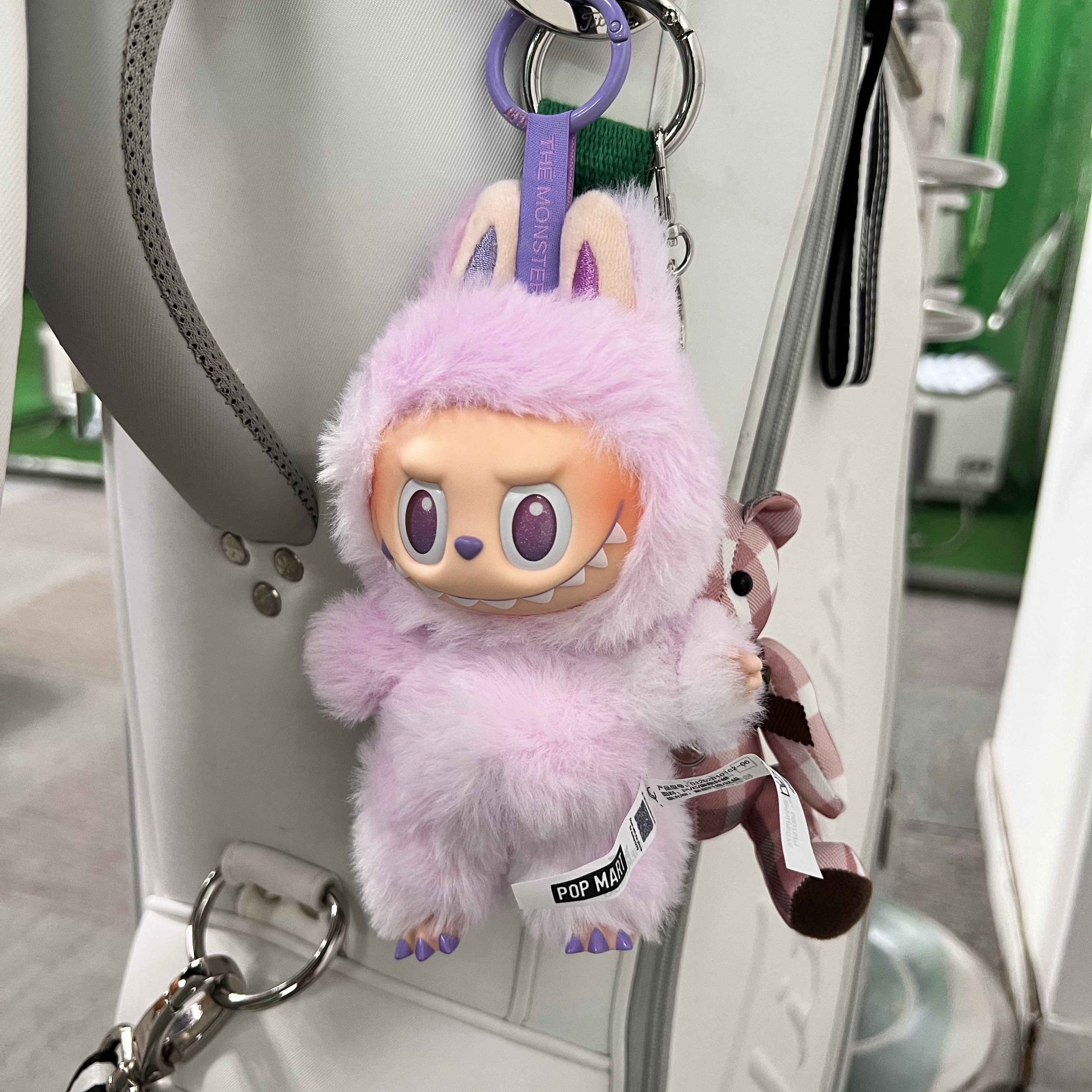 Pop Mart Labubu The Monsters Highlight Series Luck Keyring (Opened Case) 착용 스타일 - 2